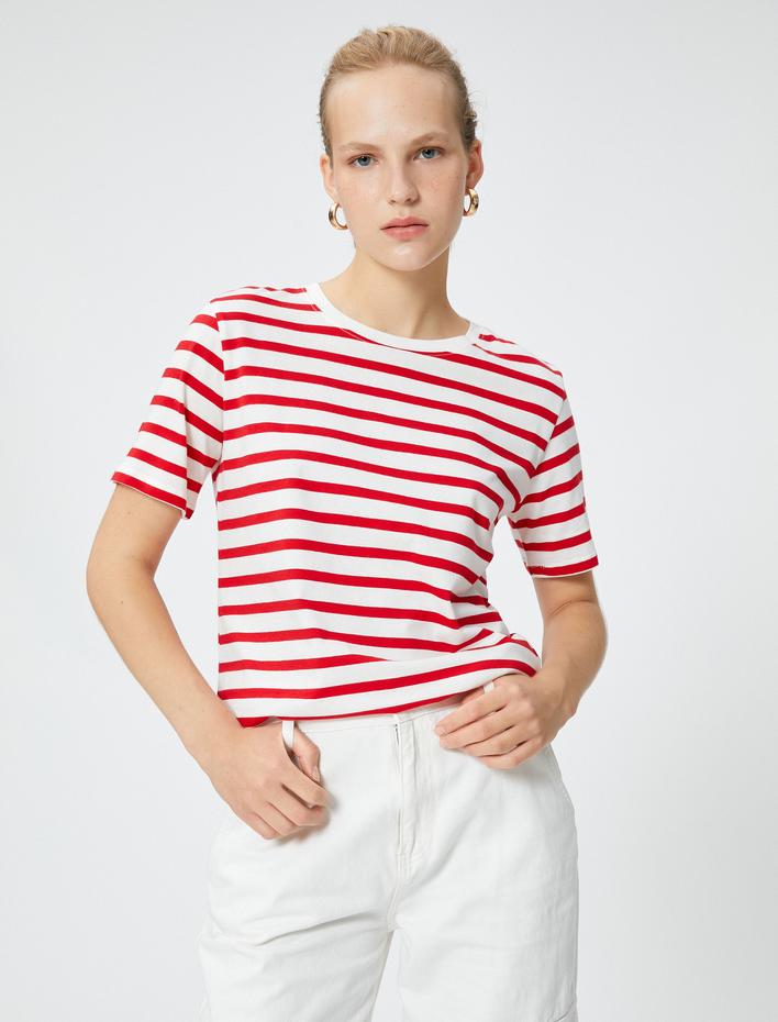  Basic Pamuklu Tişört Kısa Kollu