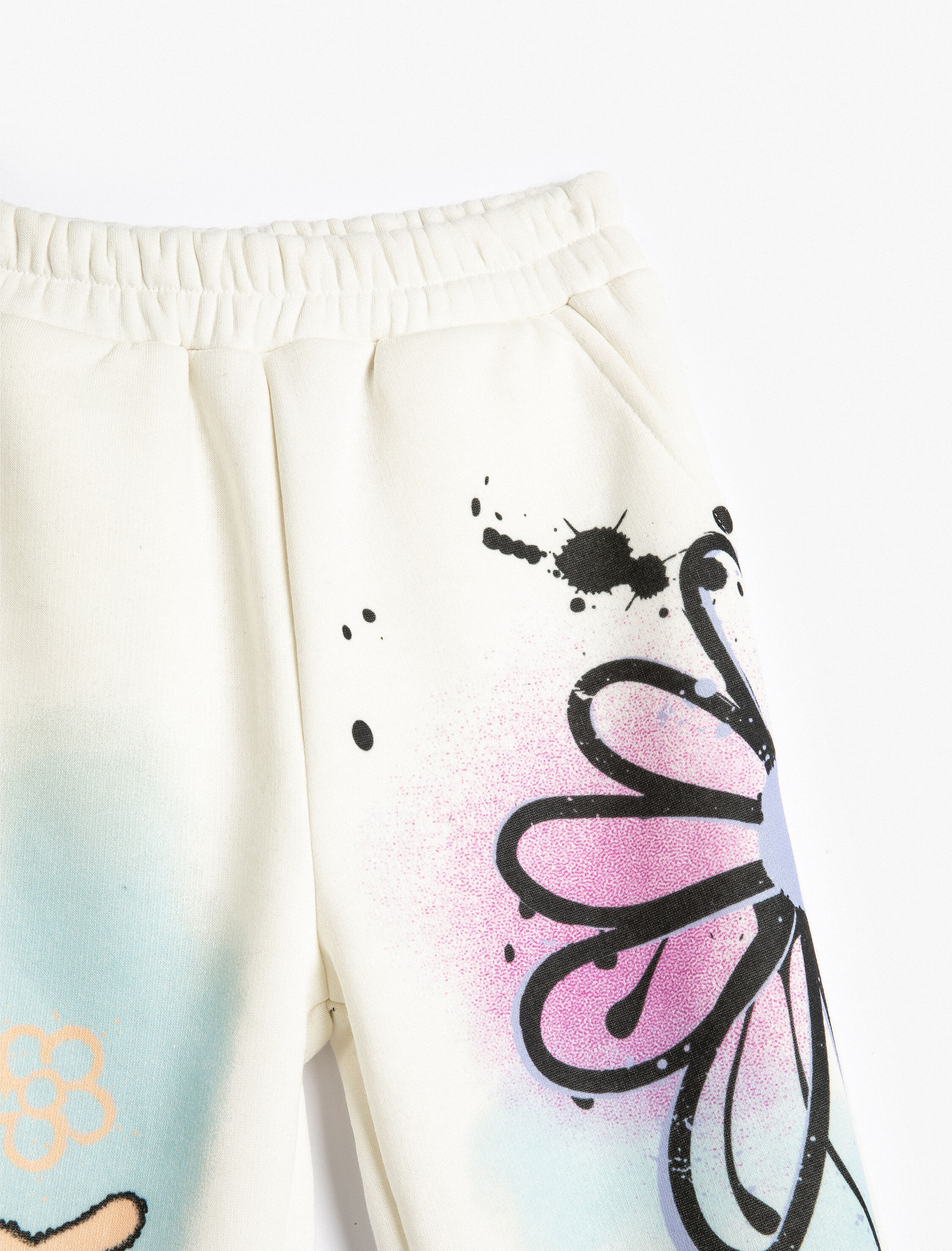  Kız Çocuk Jogger Eşofman Altı Beli Bağlamalı Cepli Grafiti Baskılı Şardonlu