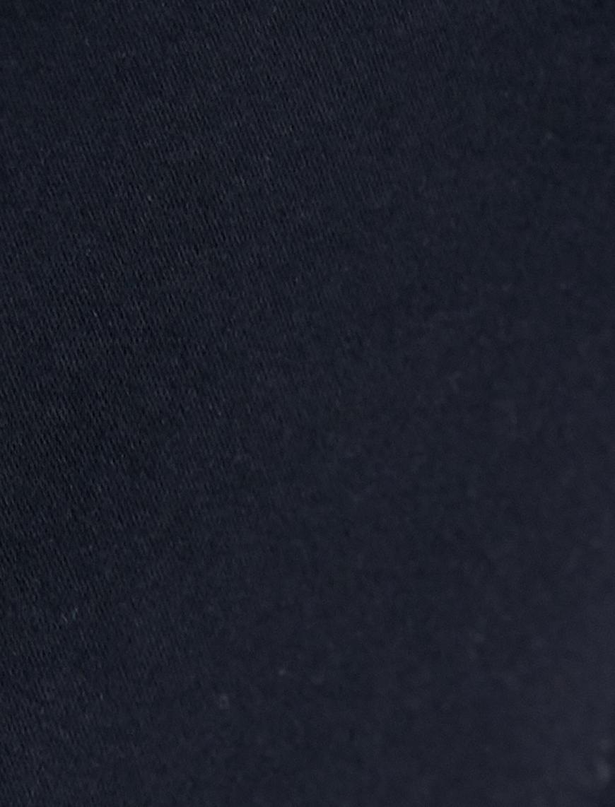   Kapüşonlu Sweatshirt Kanguru Cepli Kolları Kuşgözü Detaylı