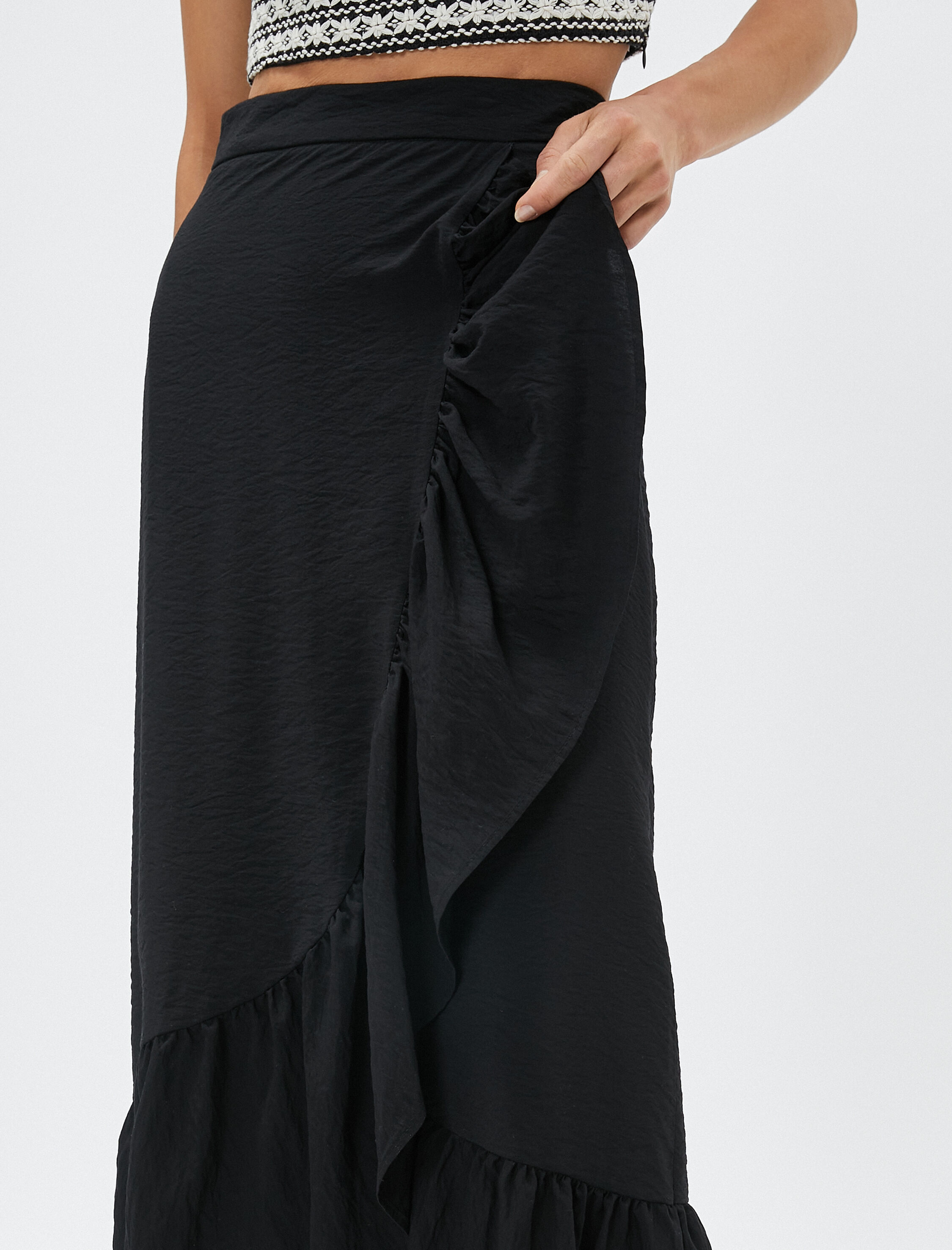   Melis Ağazat X Koton - Fırfırlı Asimetrik Midi Etek