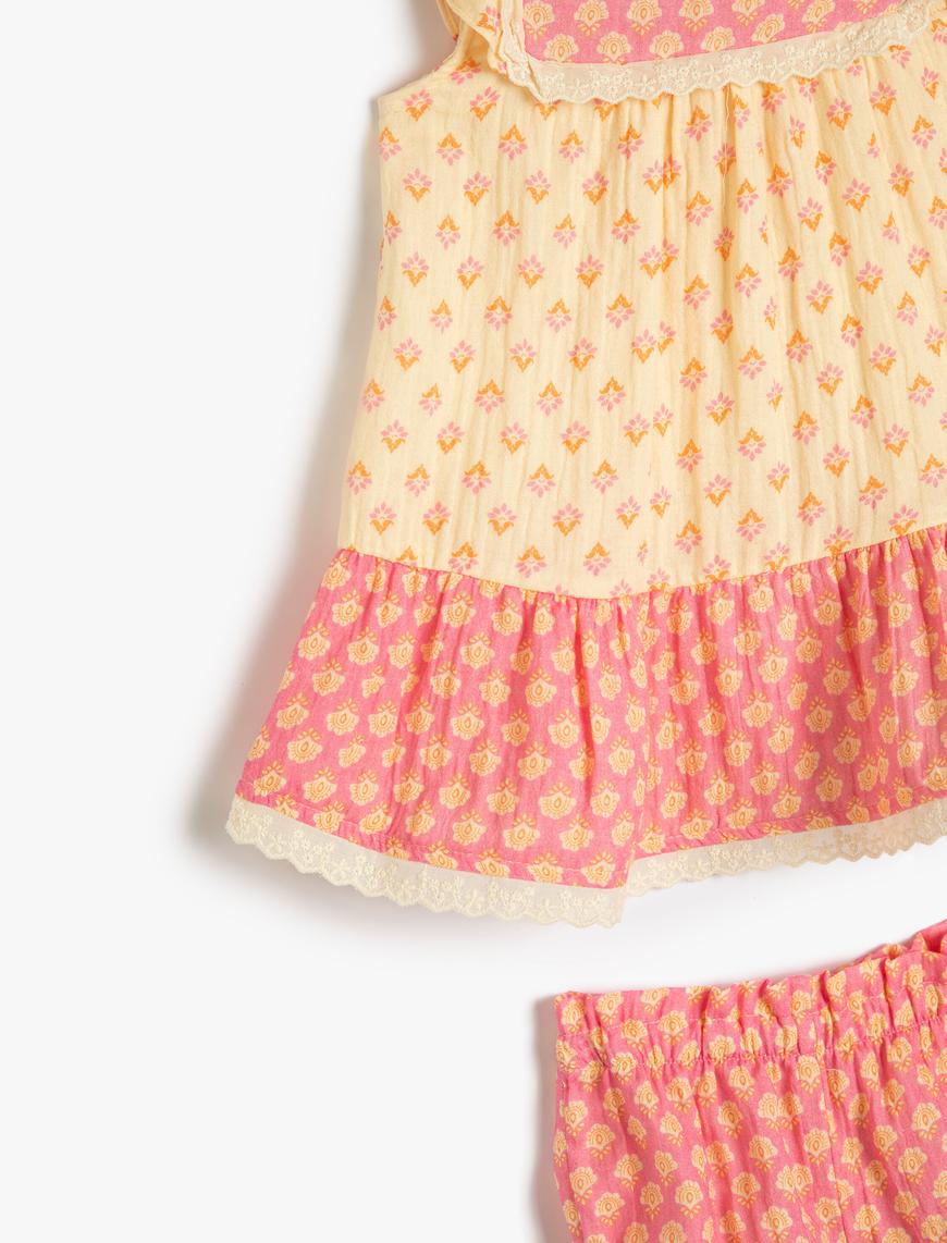  Kız Bebek Elbise Kolsuz Fırfırlı Uyumlu Şort Detaylı 2'li Pamuklu