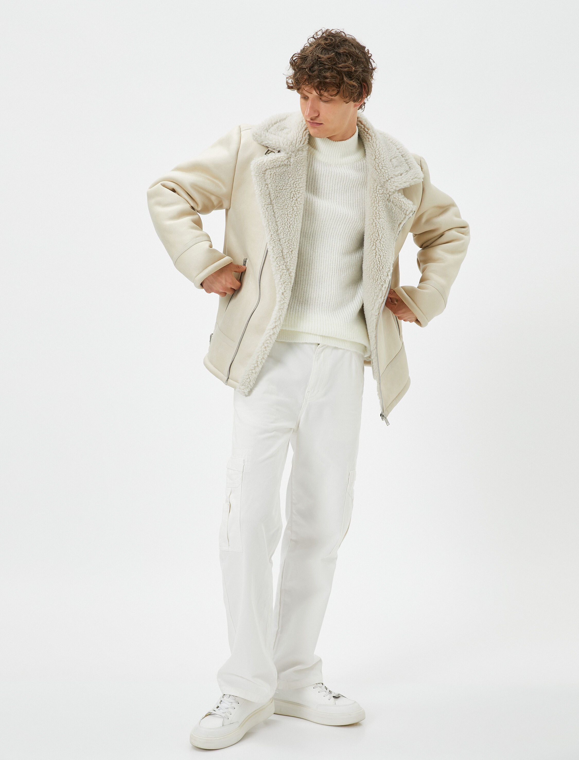   Süet Görünümlü Ceket İçi Peluş Fermuarlı Cep Detaylı