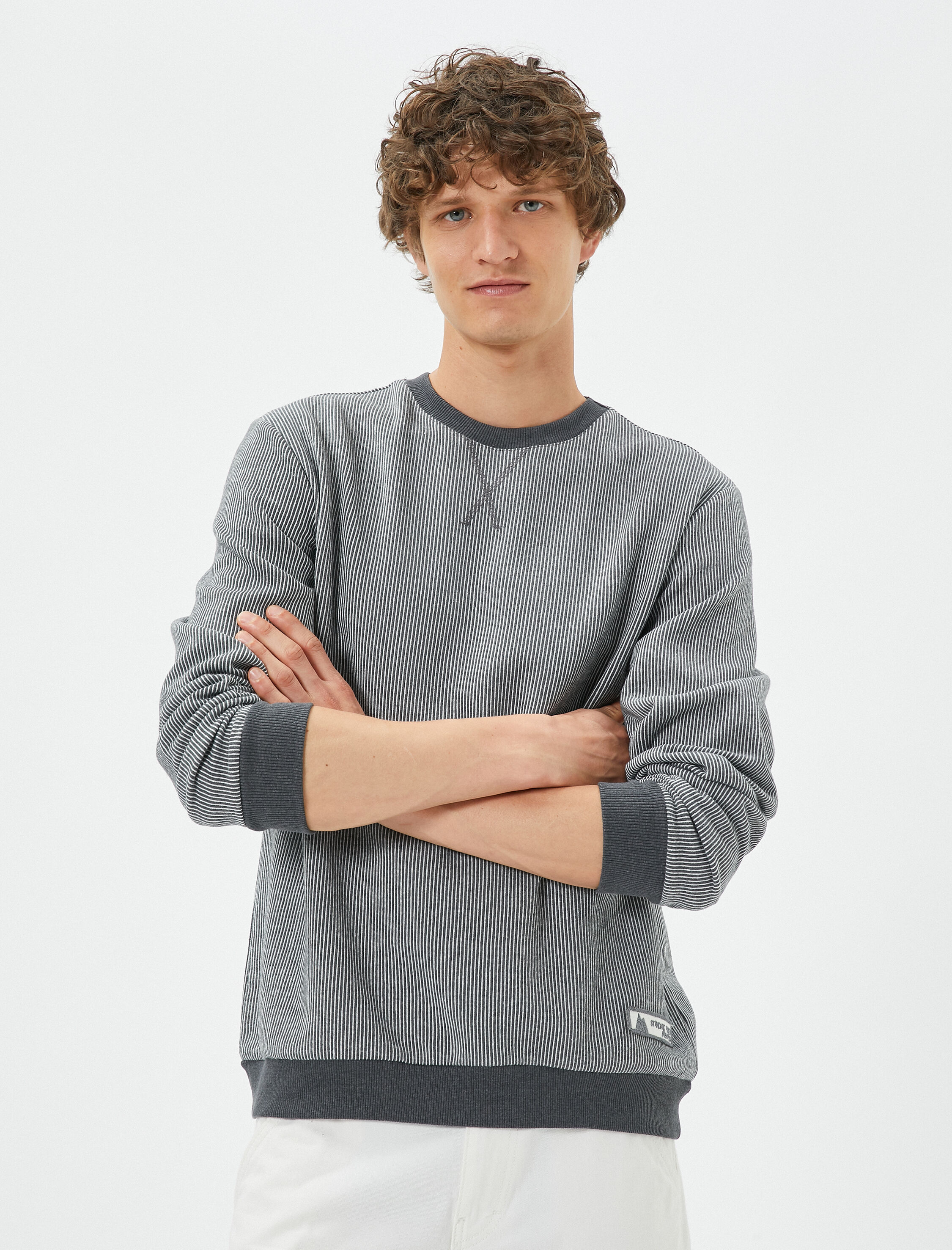   Çizgili Kazak Etiket Baskılı Bisiklet Yaka Uzun Kollu