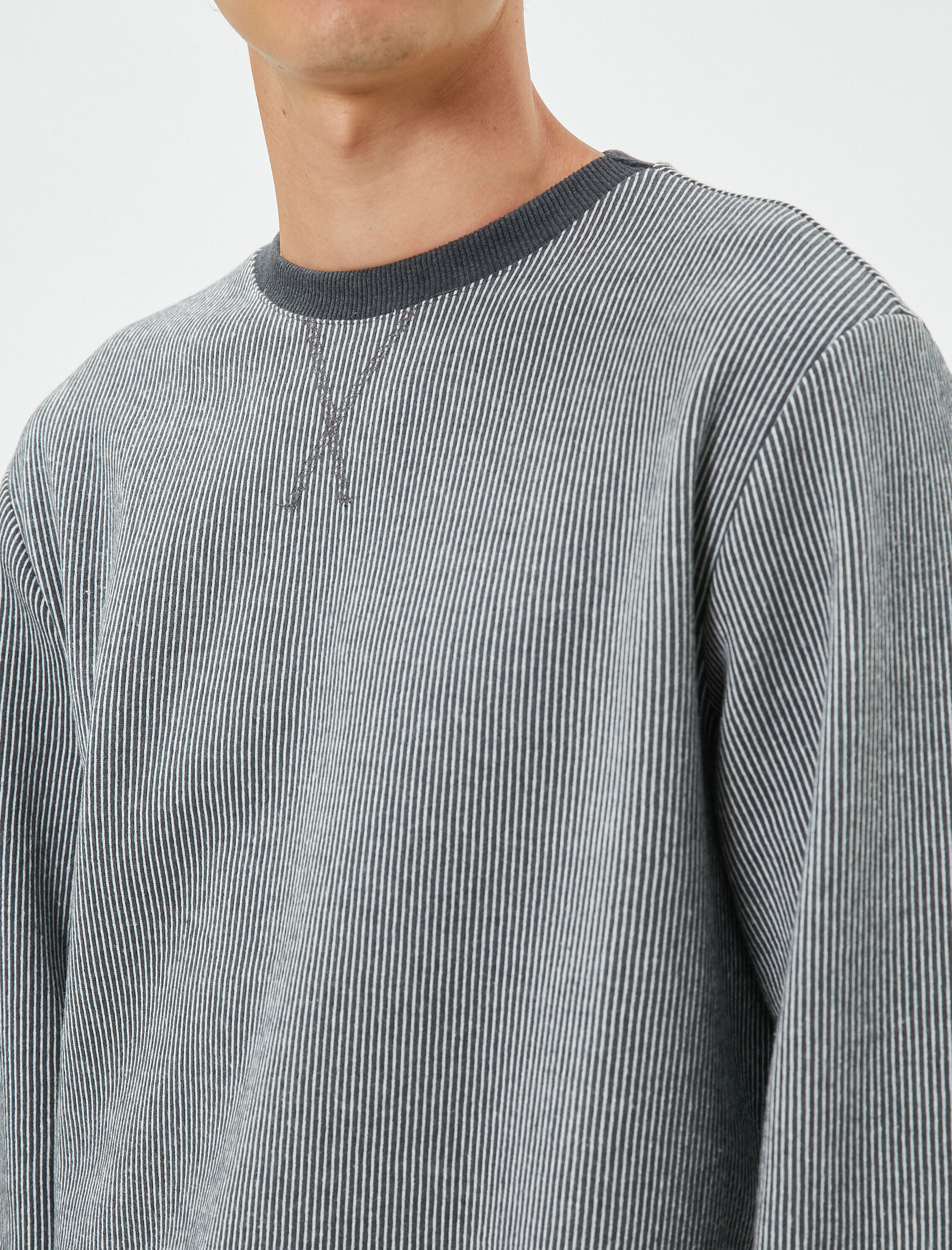   Çizgili Kazak Etiket Baskılı Bisiklet Yaka Uzun Kollu