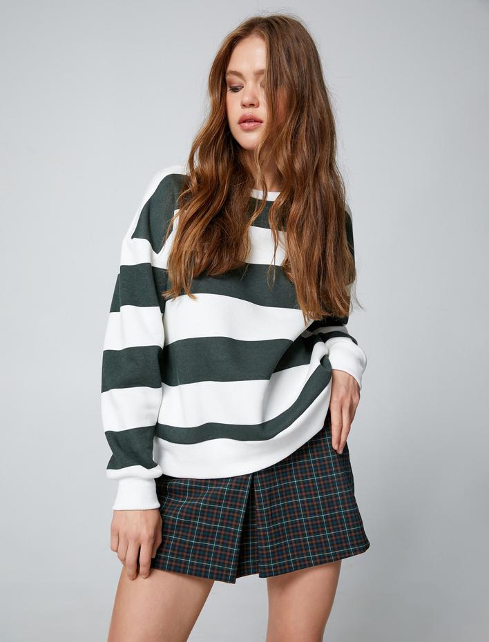  Şardonlu Bisiklet Yaka Sweatshirt Ribanalı Uzun Kollu