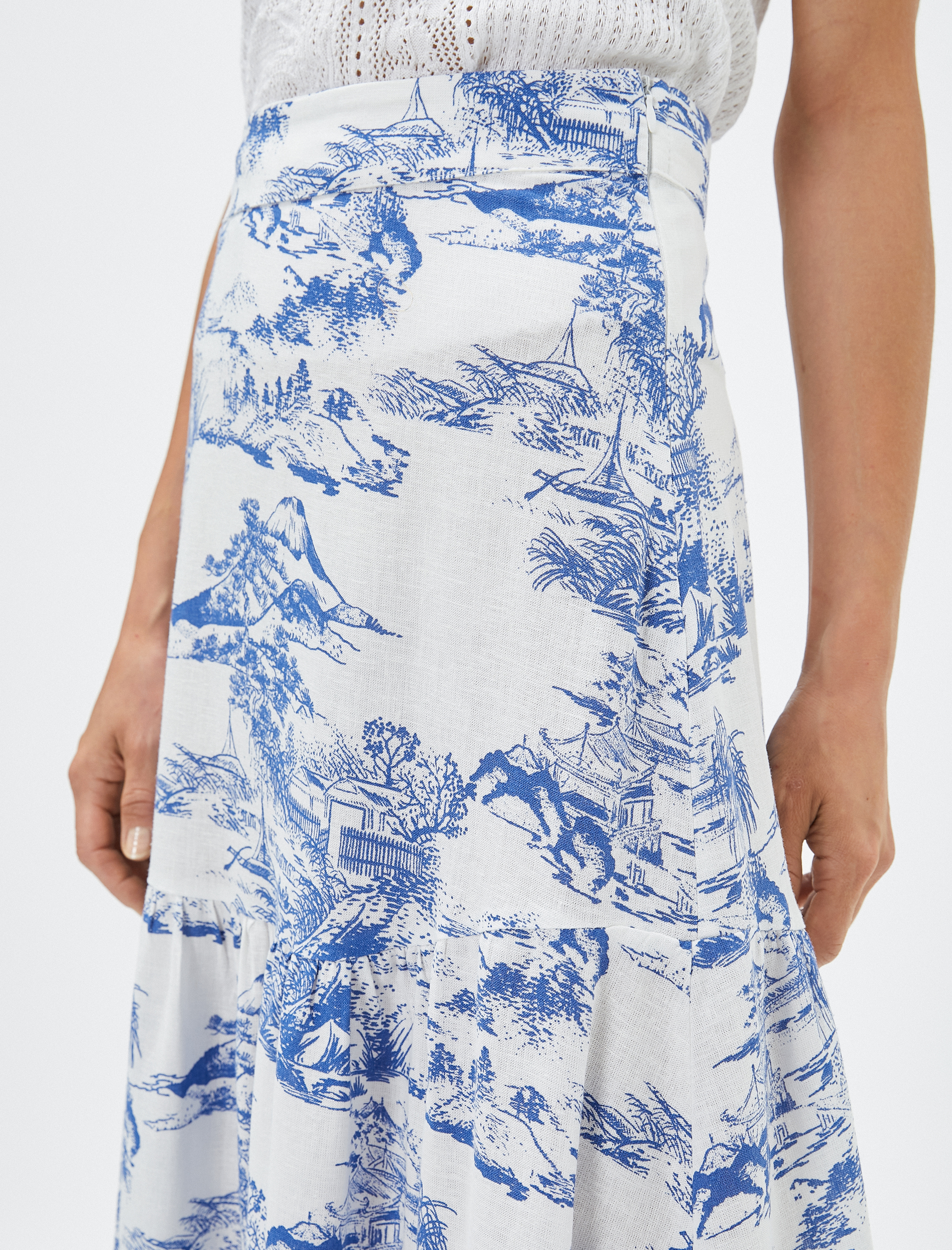   Melis Ağazat X Koton - Baskılı Katlı Midi Etek