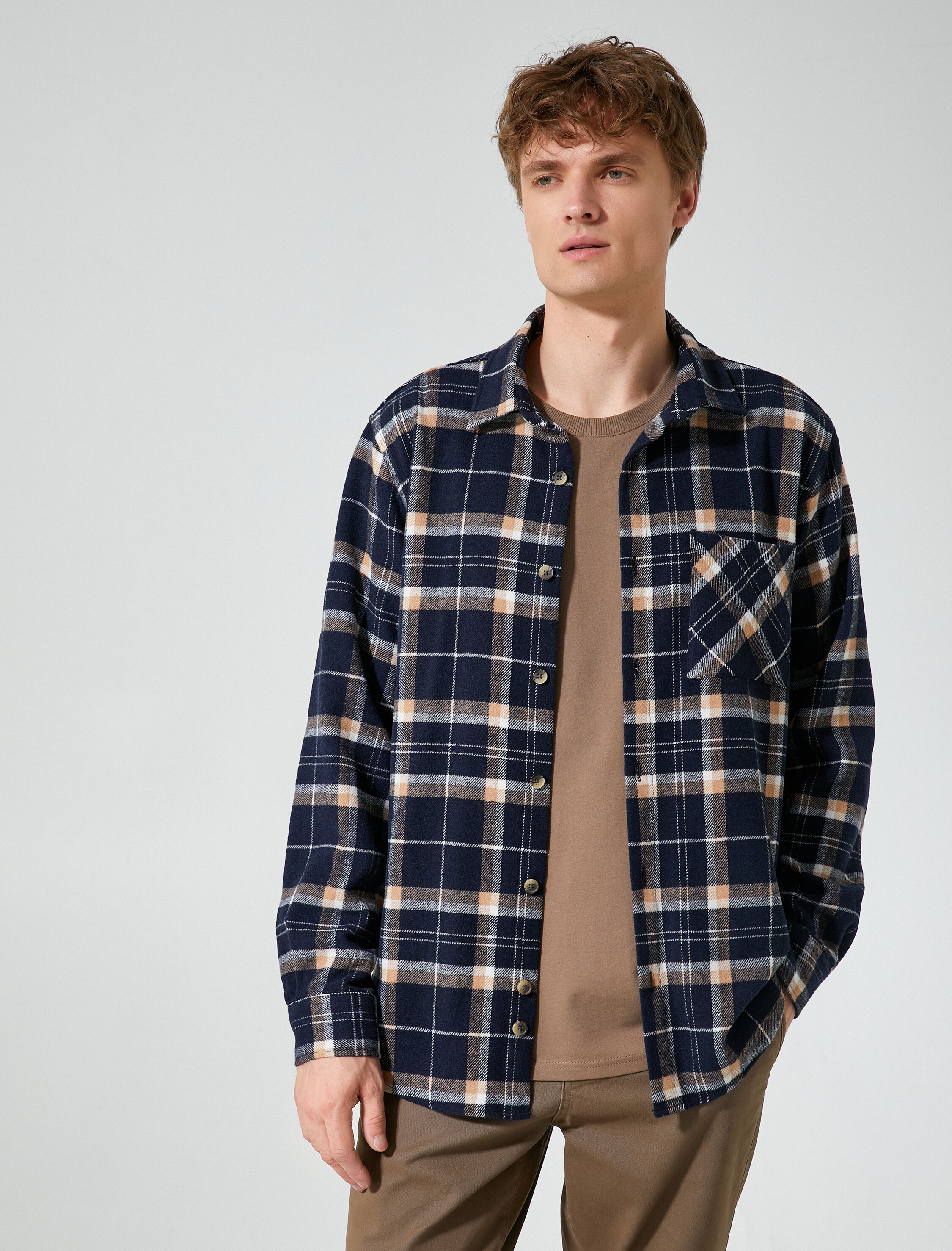 Oduncu Gömleği Aplike Cep Detaylı Klasik Yaka Uzun Kollu