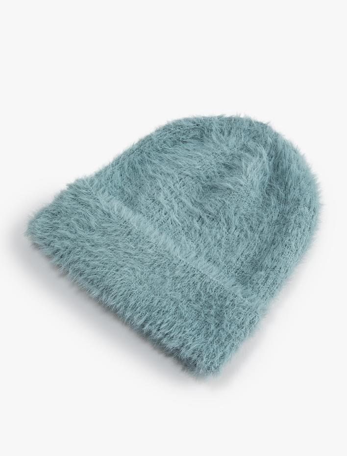 Kadın Peluş Bere Yumuşak Dokulu