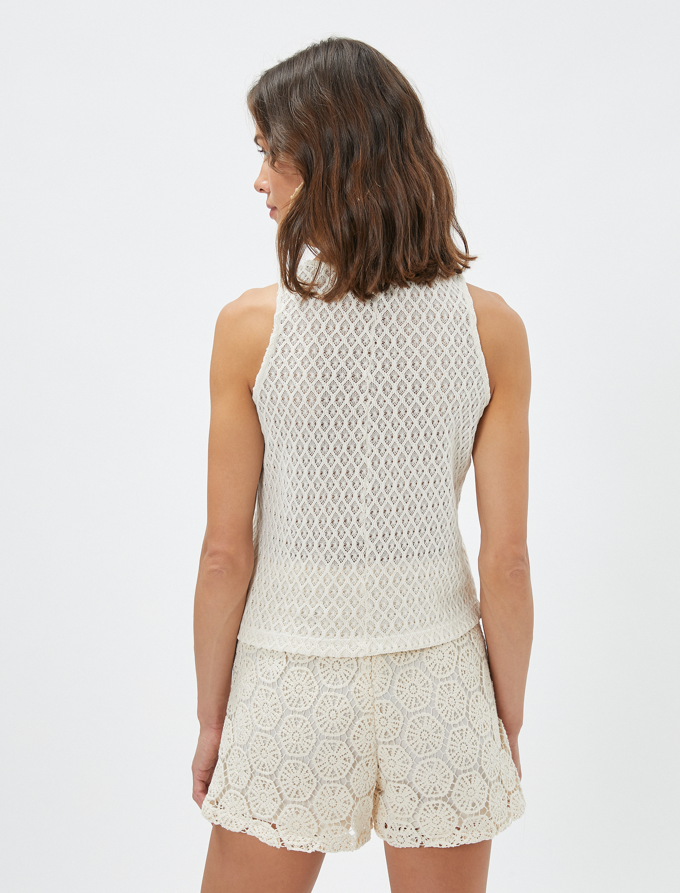   Halter Yaka Atlet Kroşe Detaylı