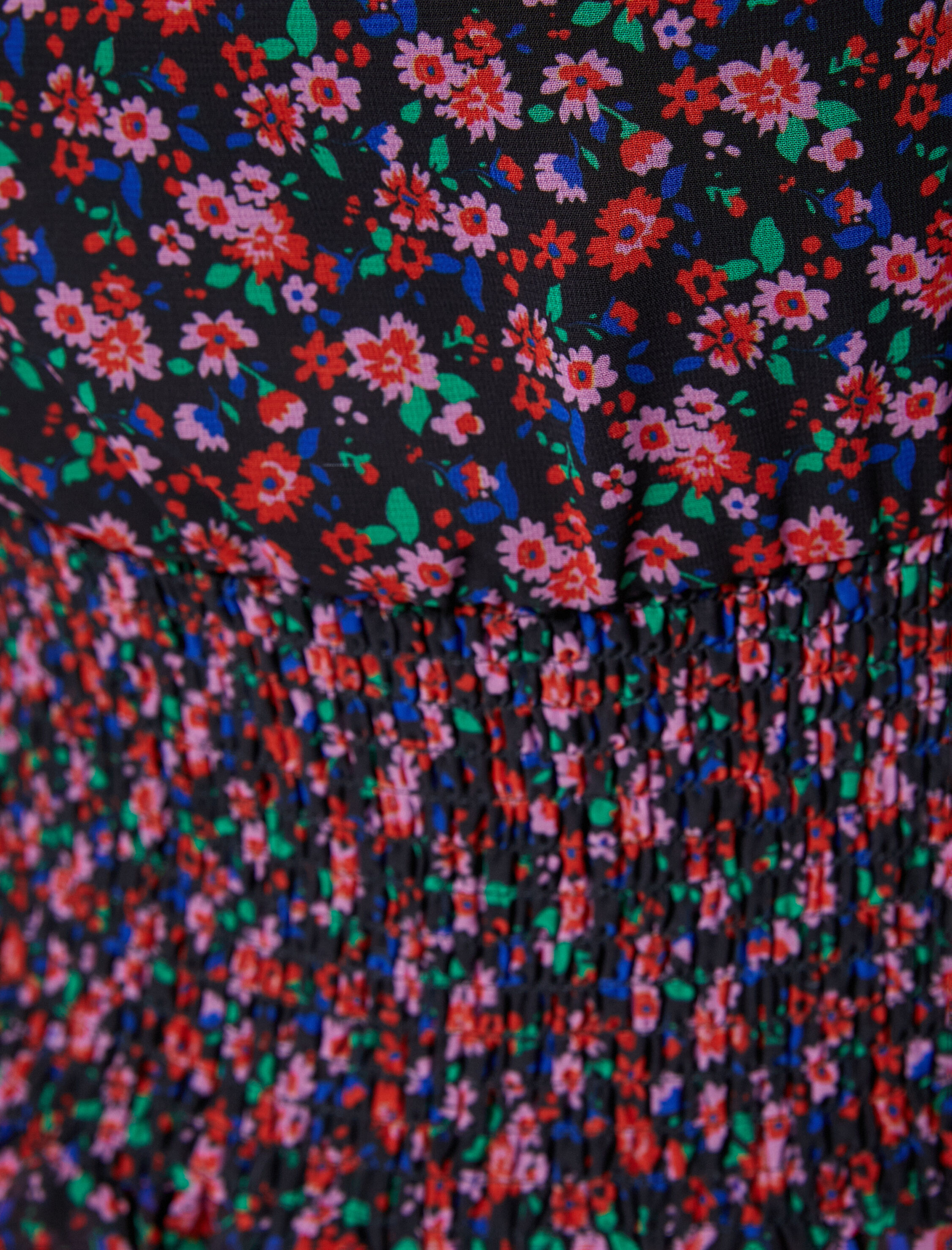   Çiçekli Mini Elbise Uzun Tül Kollu Astarlı Kare Yaka Katlı