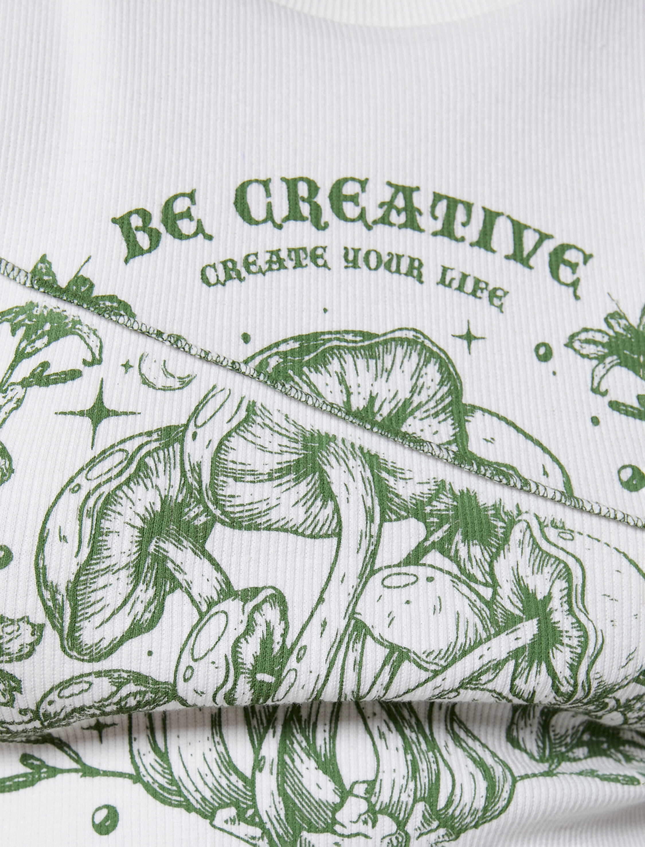   Crop Tişört Uzun Kollu Slogan Baskılı Bisiklet Yaka Dikiş Detaylı