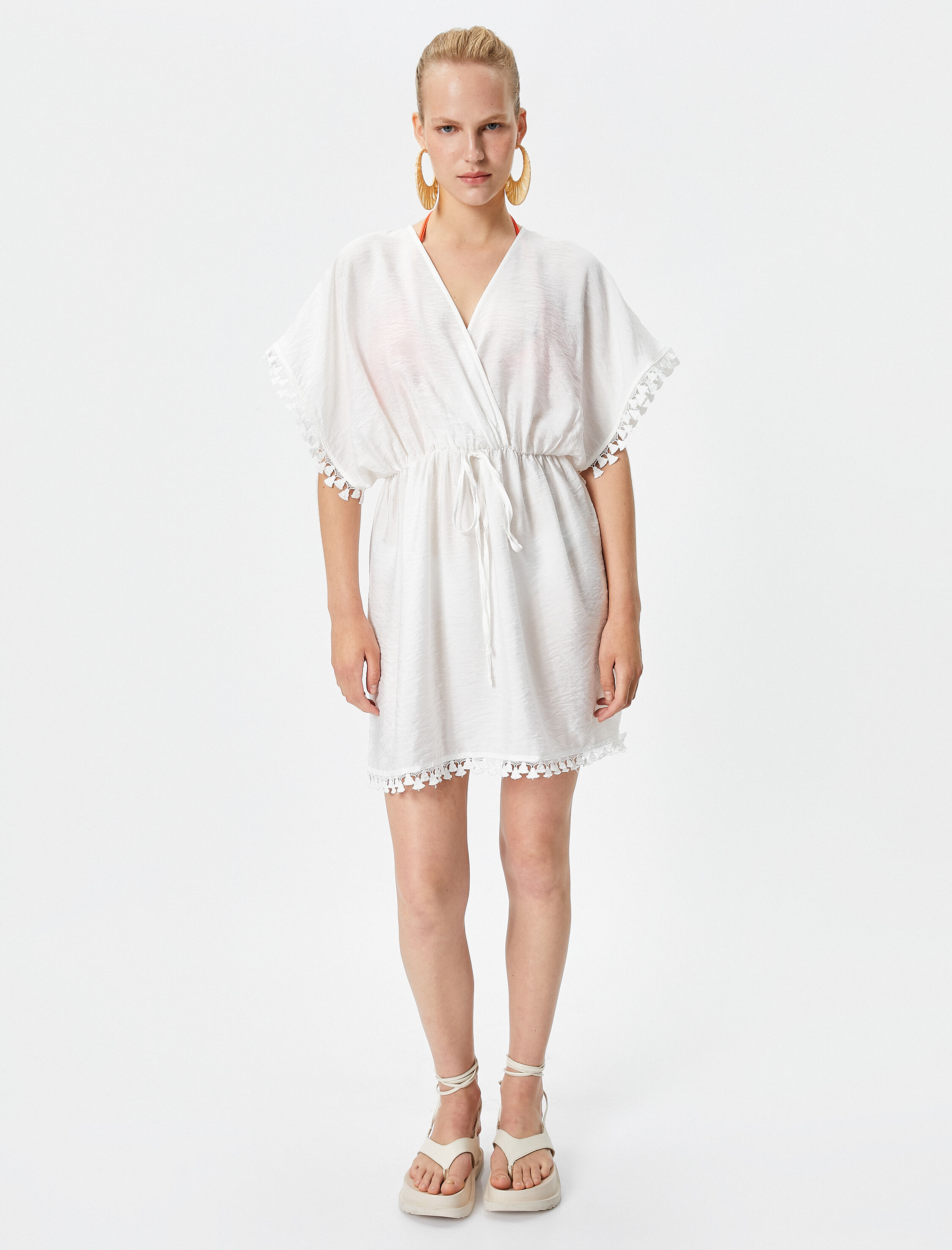   Koton X Şahika Ercümen - Beli Bağlama Detaylı Mini Viskon Elbise