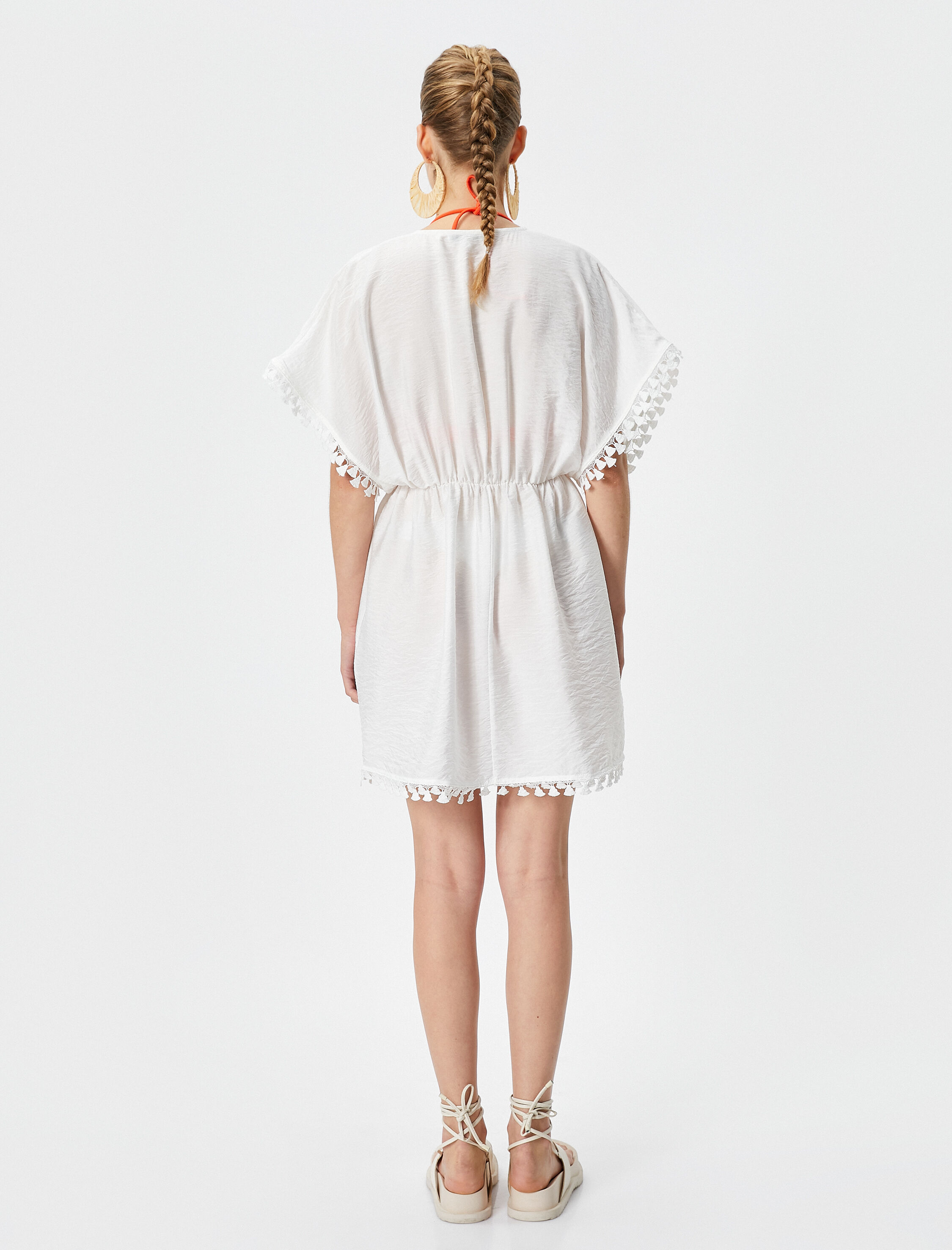   Koton X Şahika Ercümen - Beli Bağlama Detaylı Mini Viskon Elbise