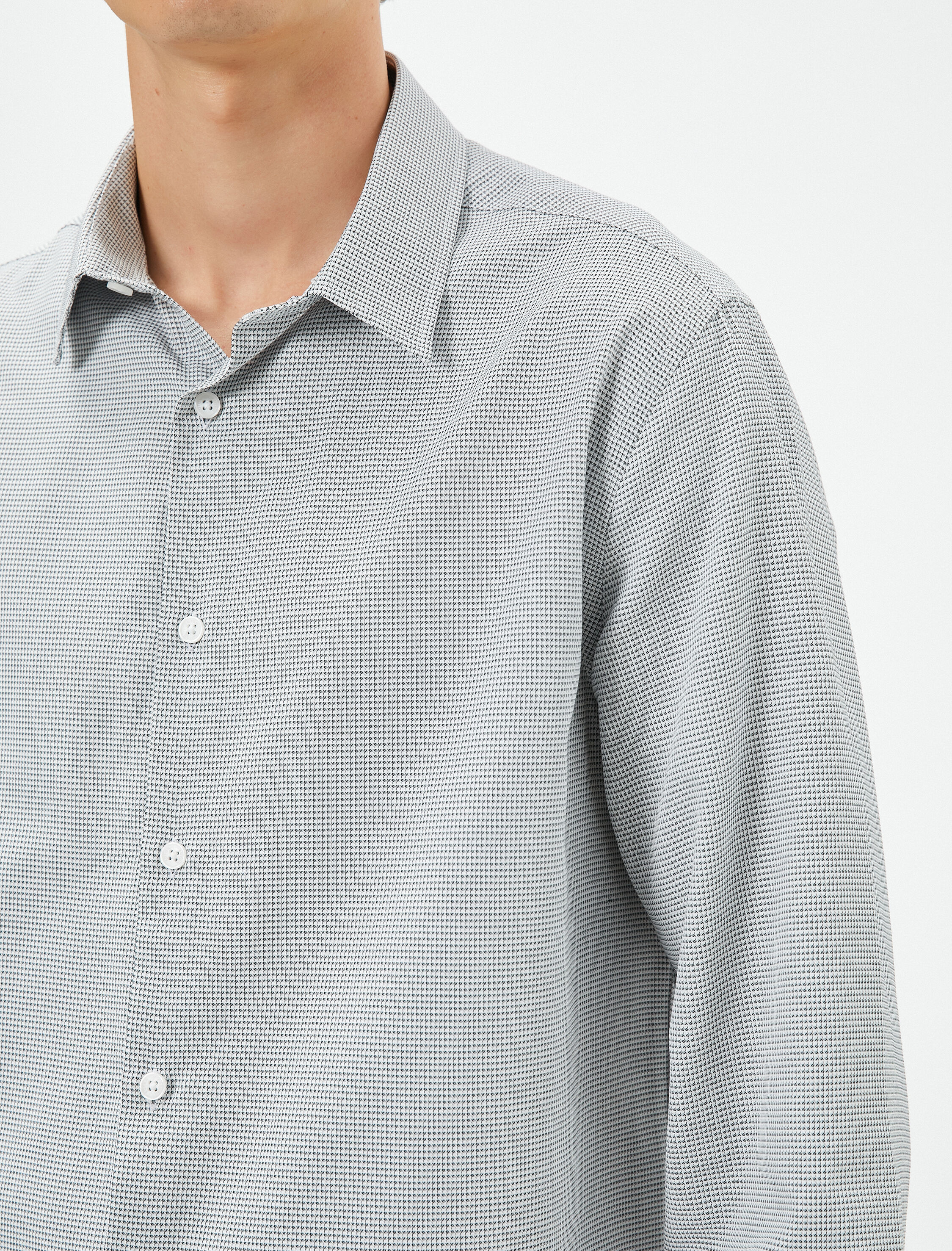   Basic Gömlek Klasik Yaka Minimal Desenli Düğmeli Non Iron