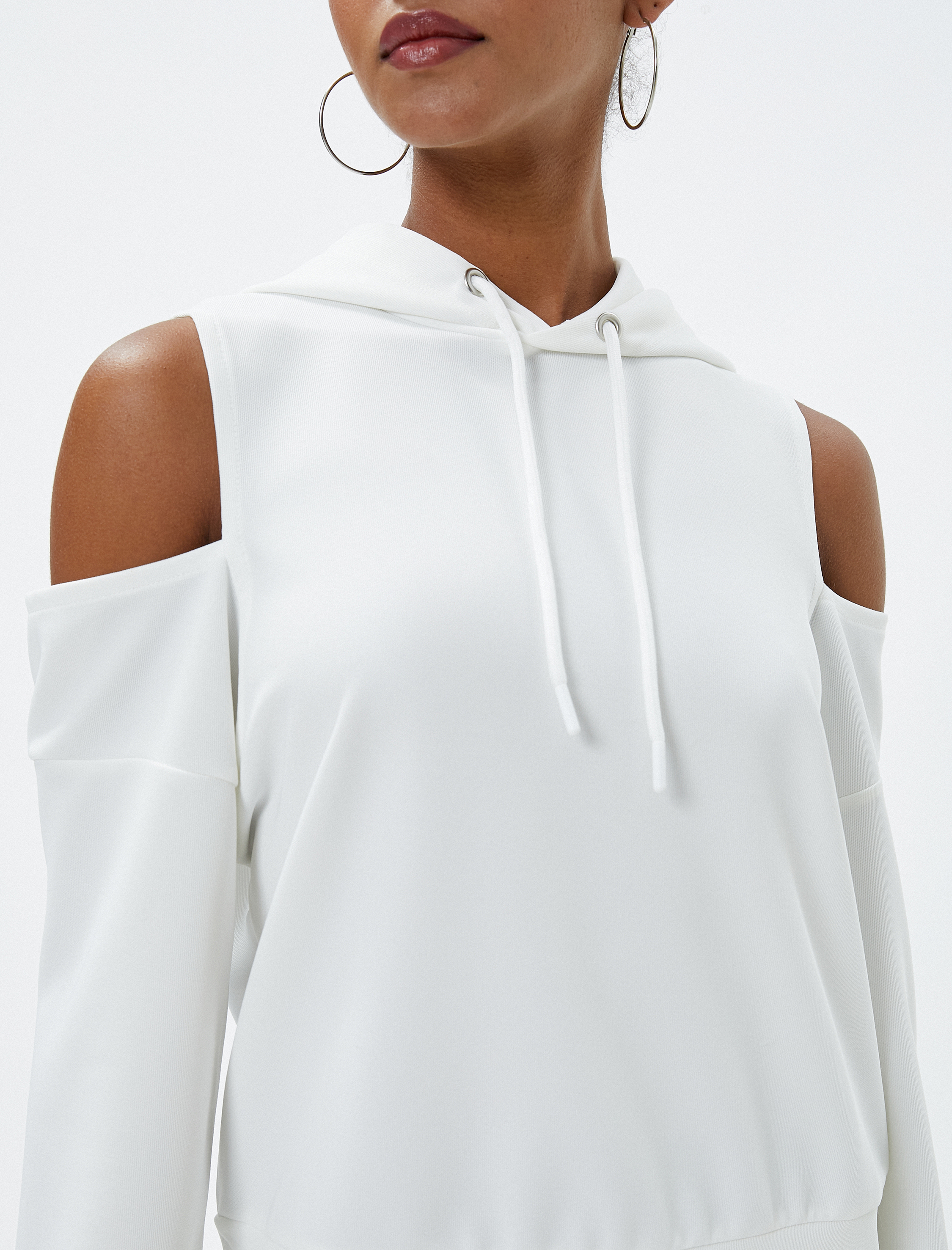   Spor Sweatshirt Pencere Detaylı Kapüşonlu Uzun Kollu