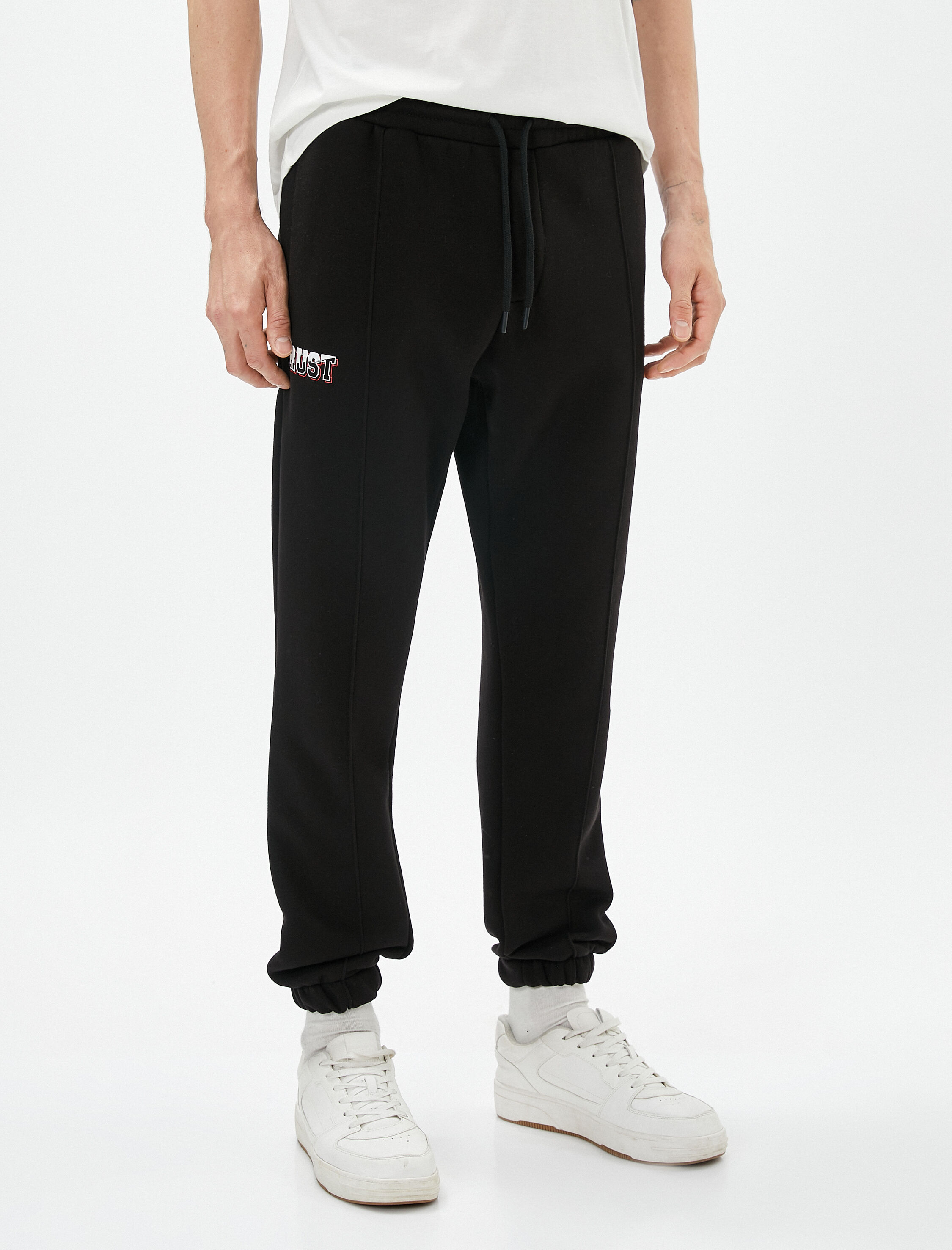   Jogger Eşofman Altı Dikiş Detaylı Slogan Baskılı Beli Bağcıklı Şardonlu