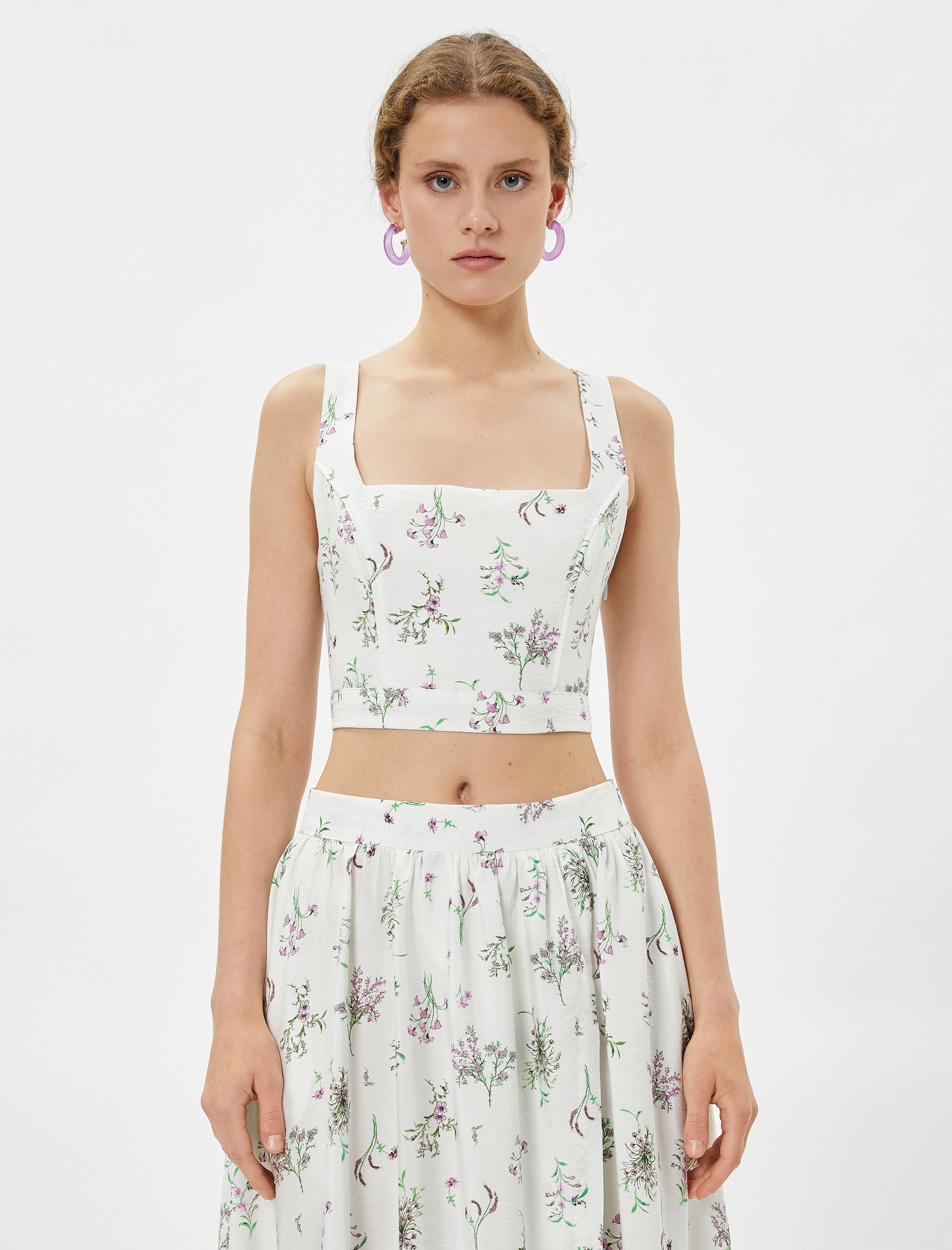 Tuba Ünsal X Koton - Askılı Çiçekli Korse Büstiyer