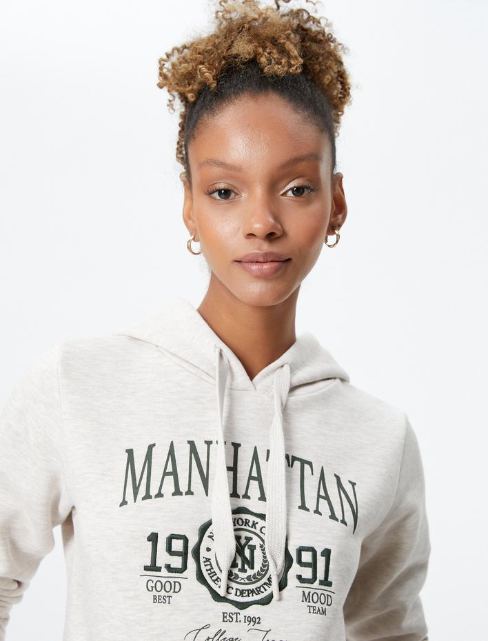  Şardonlu Kolej Kapşonlu Sweatshirt Kanguru Cepli Rahat Kesim