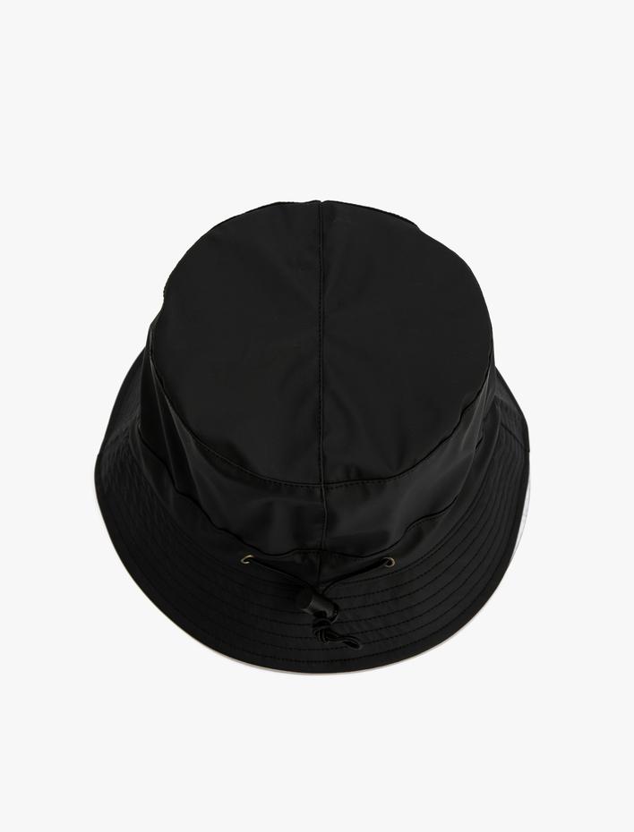 Kadın Bucket Şapka Çift Taraflı Stoper Lastik Detaylı