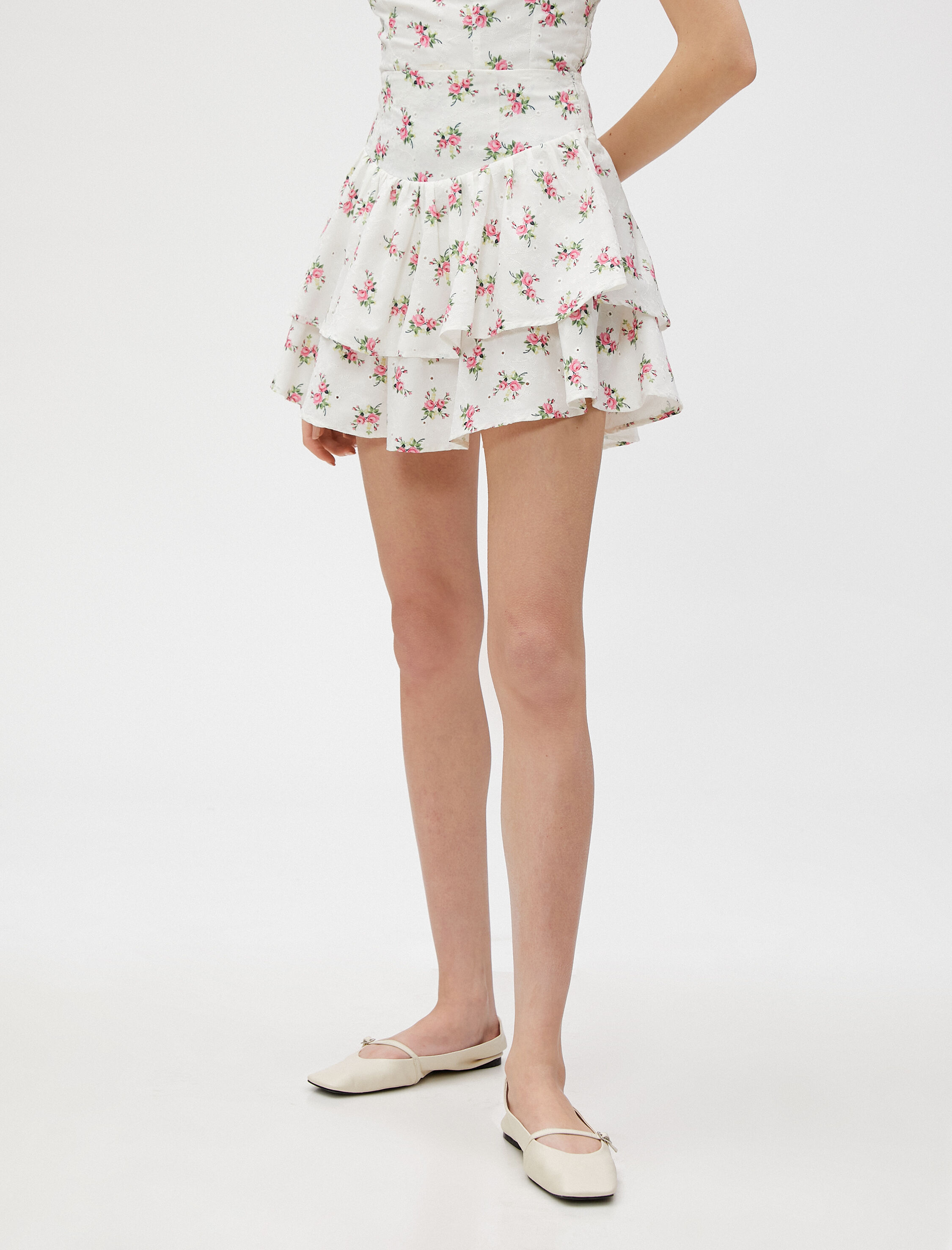   Fistolu Mini Etek Çiçekli Volanlı Katlı İşlemeli Gipeli