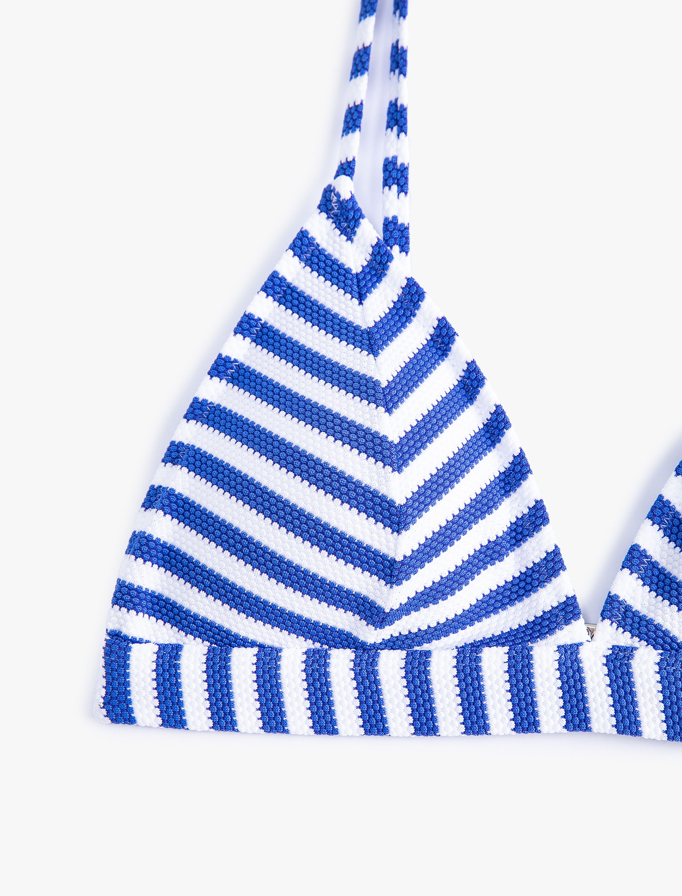   Üçgen Bikini Üstü Dokulu