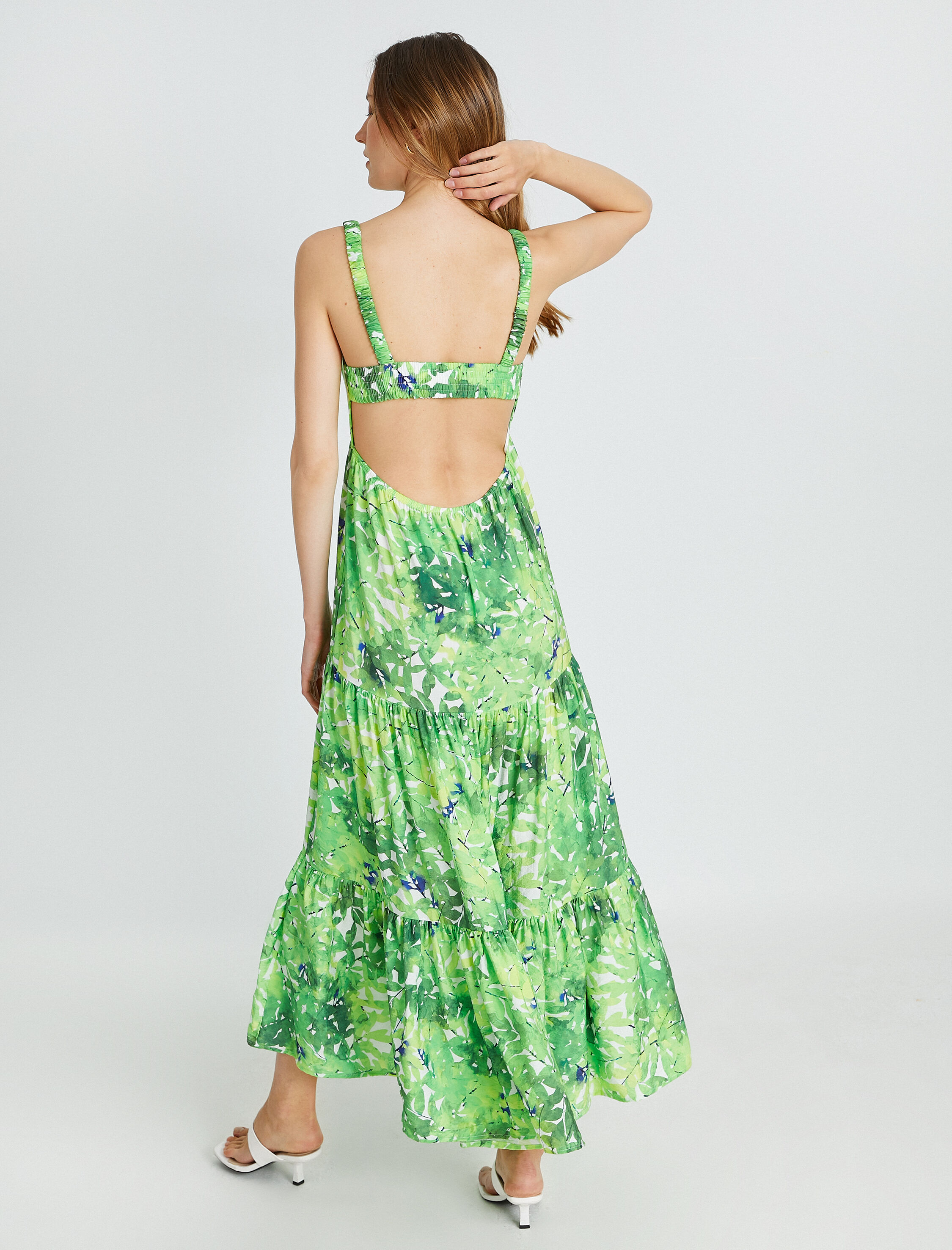   Çiçekli Uzun Viskon Elbise Askılı Yırtmaçlı