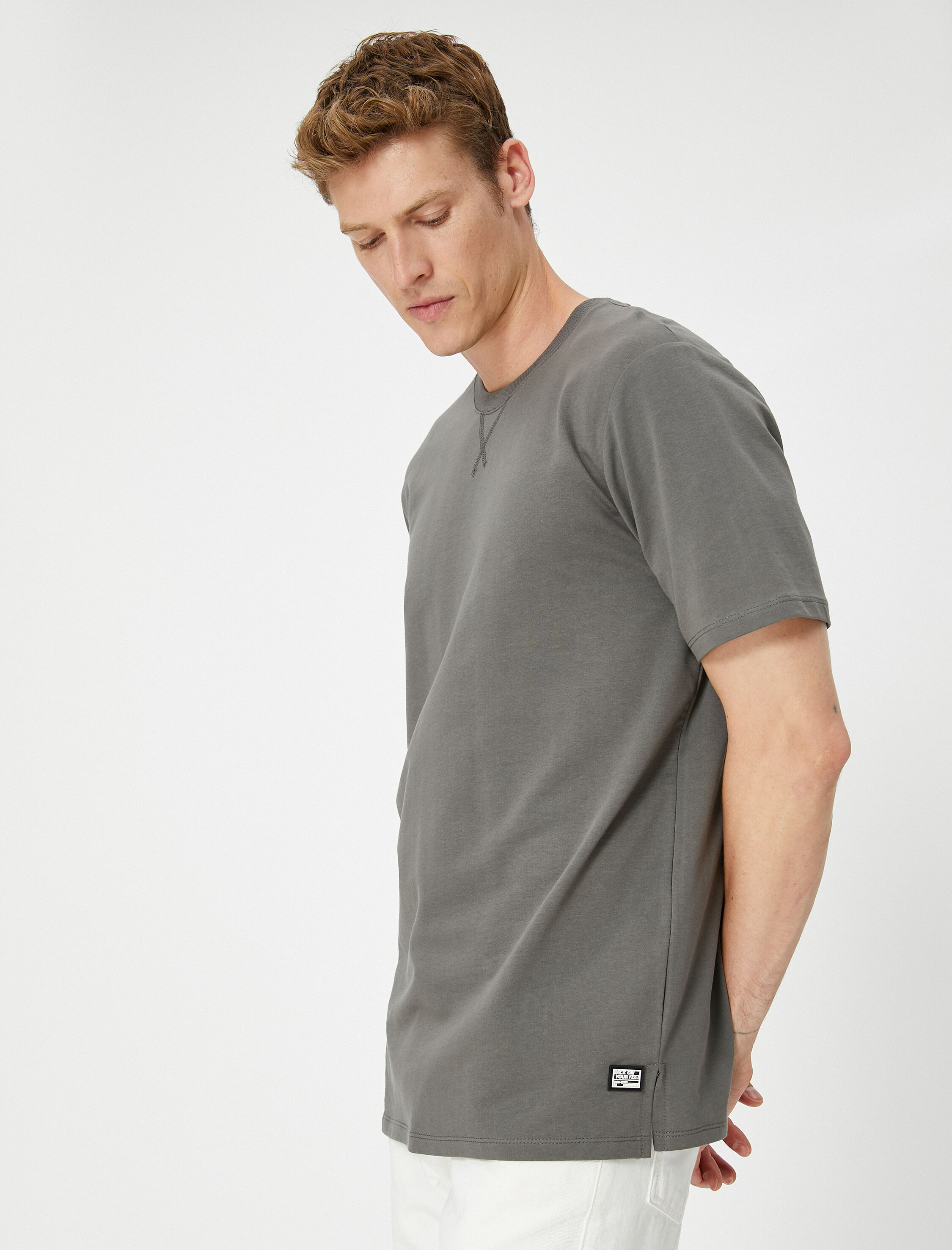   Basic Tişört Bisiklet Yaka Kısa Kollu Dikiş Detaylı Pamuklu