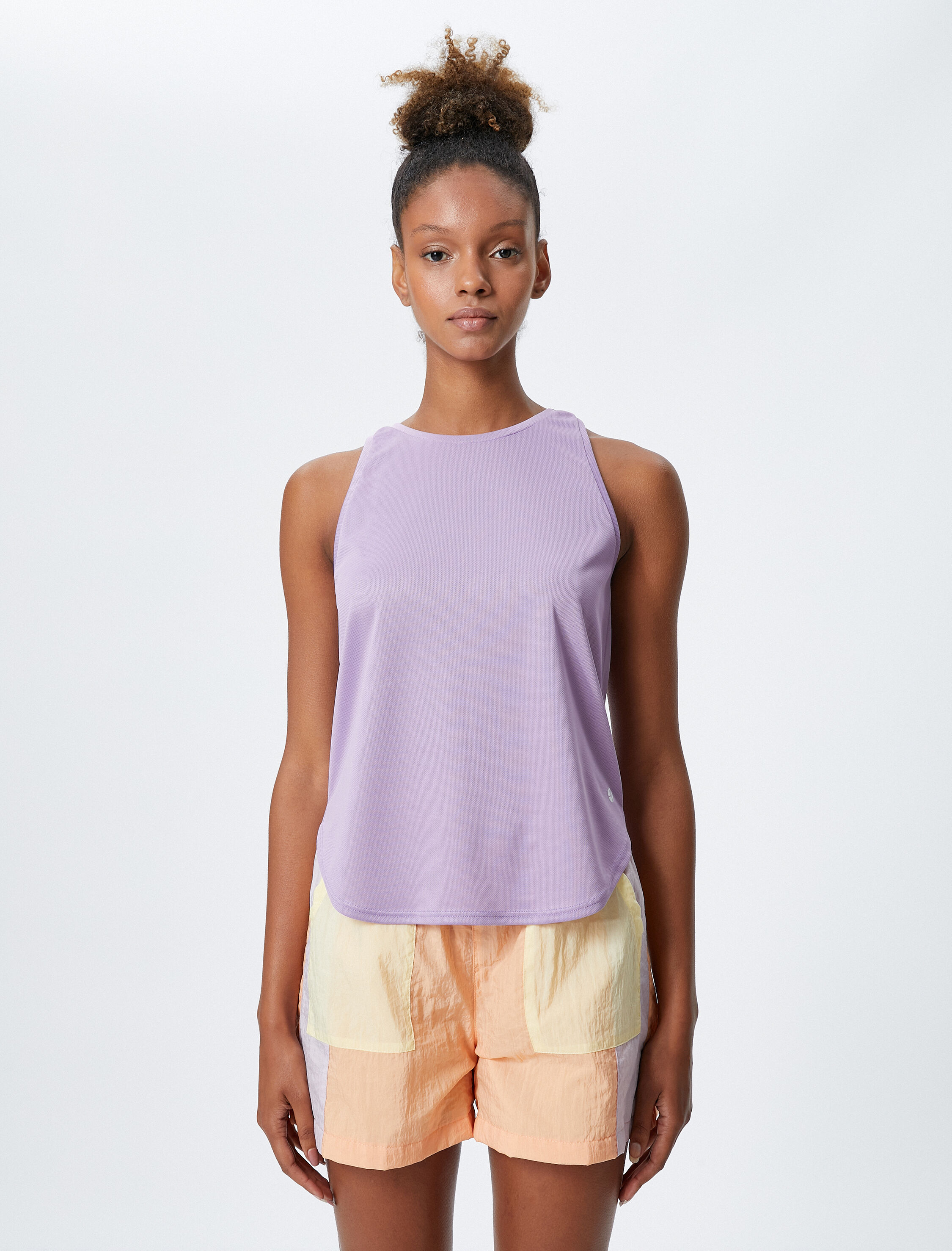   Kolsuz Tişört Minimal Baskılı Yuvarlak Yaka