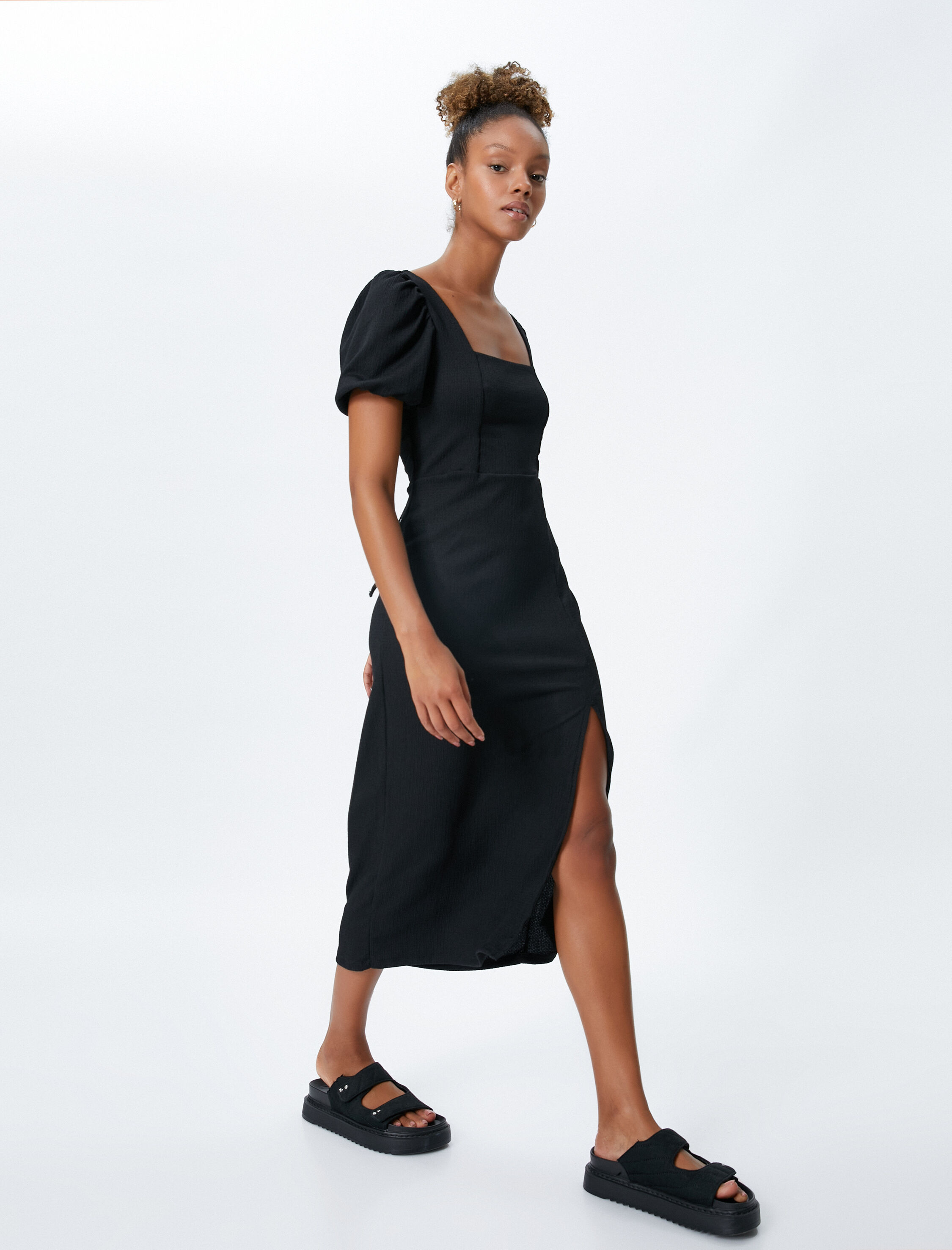   Yırtmaçlı Elbise Midi Kare Yaka Balon Kollu Sırt Detaylı Bürümcük