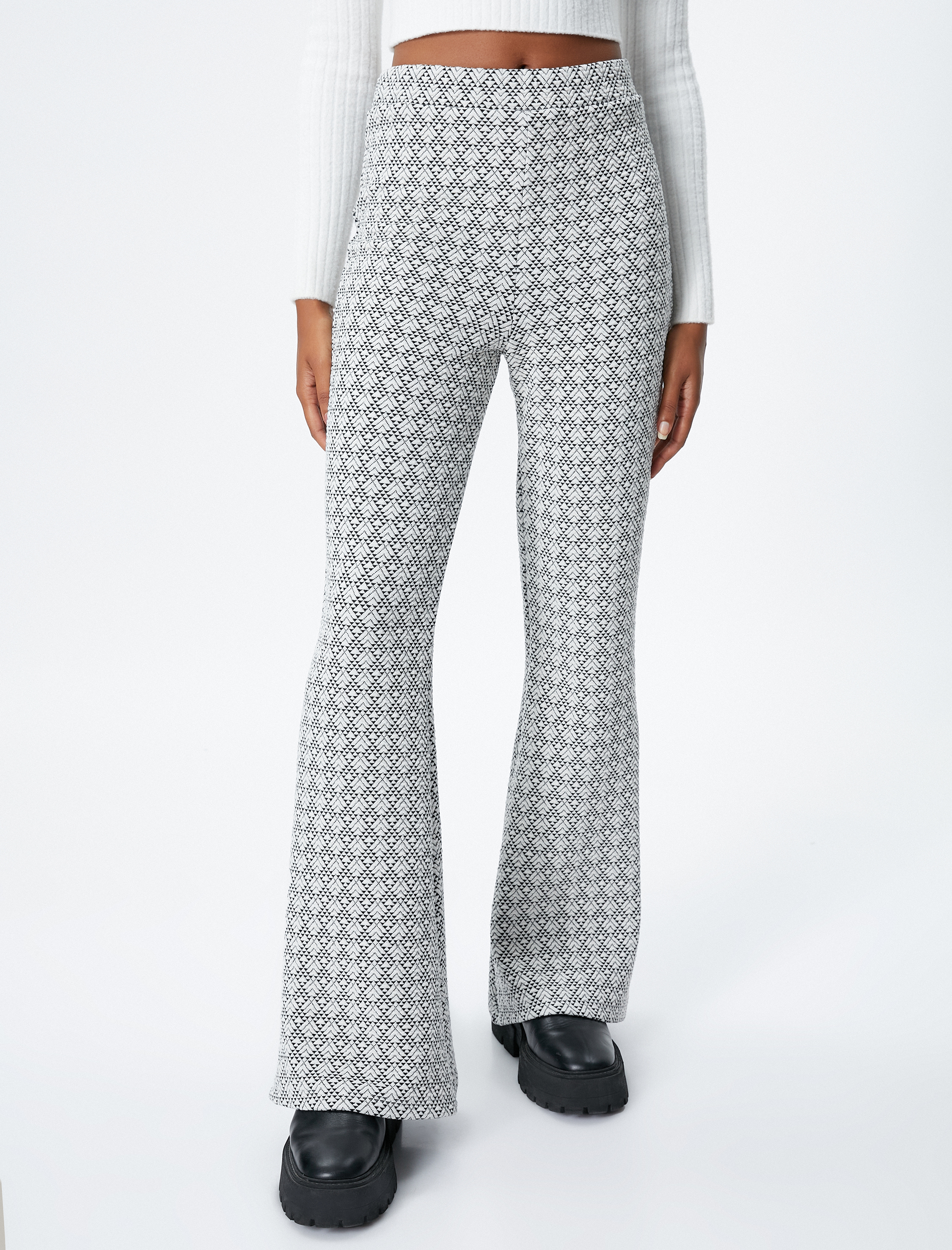   Tayt Pantolon İspanyol Paça Beli Lastikli Geometrik Detaylı