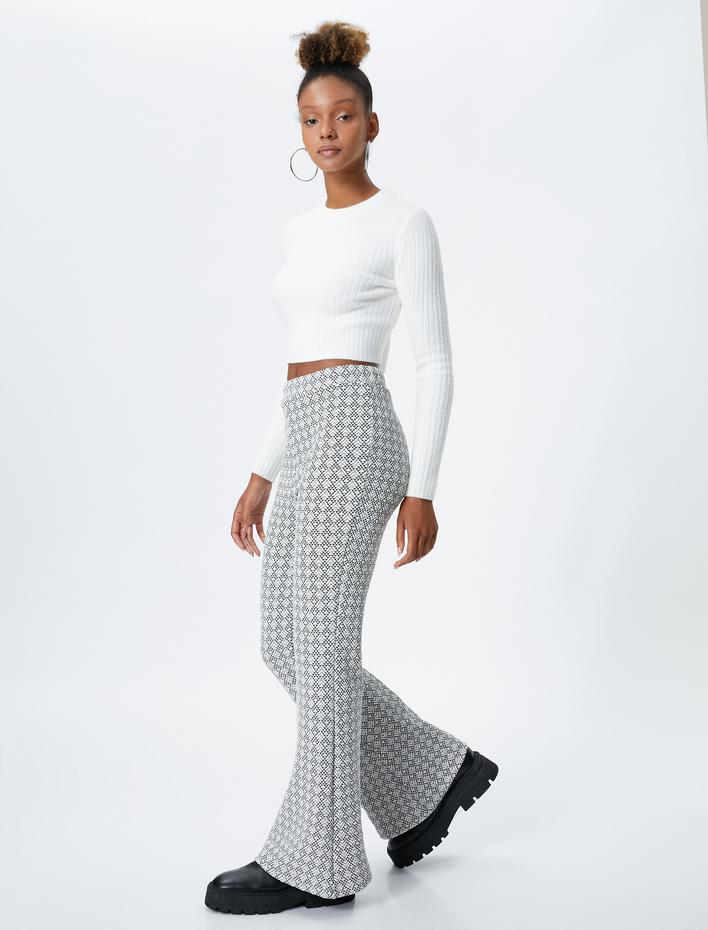  Tayt Pantolon İspanyol Paça Beli Lastikli Geometrik Detaylı