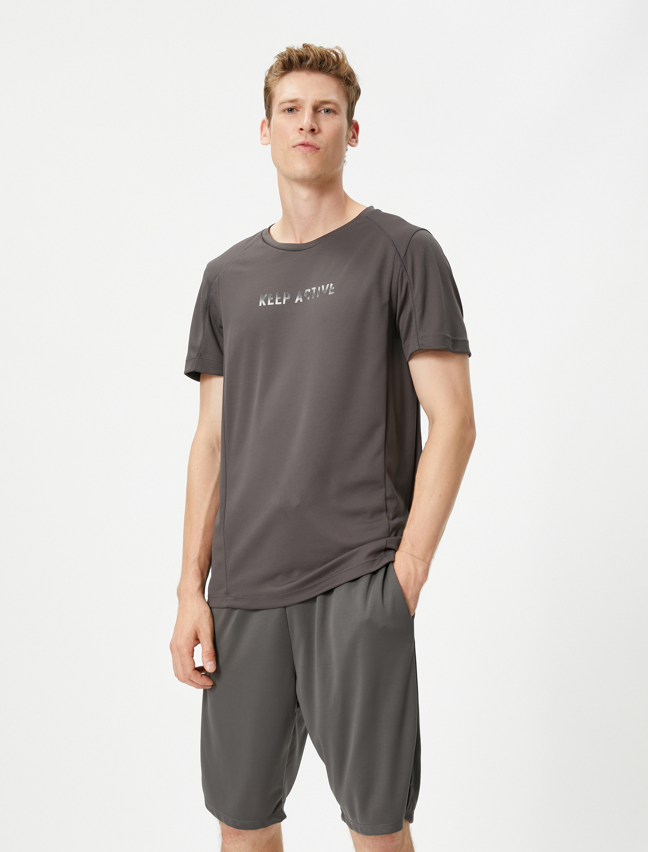   Spor Tişört Slogan Baskılı Dikiş Detaylı Bisiklet Yaka