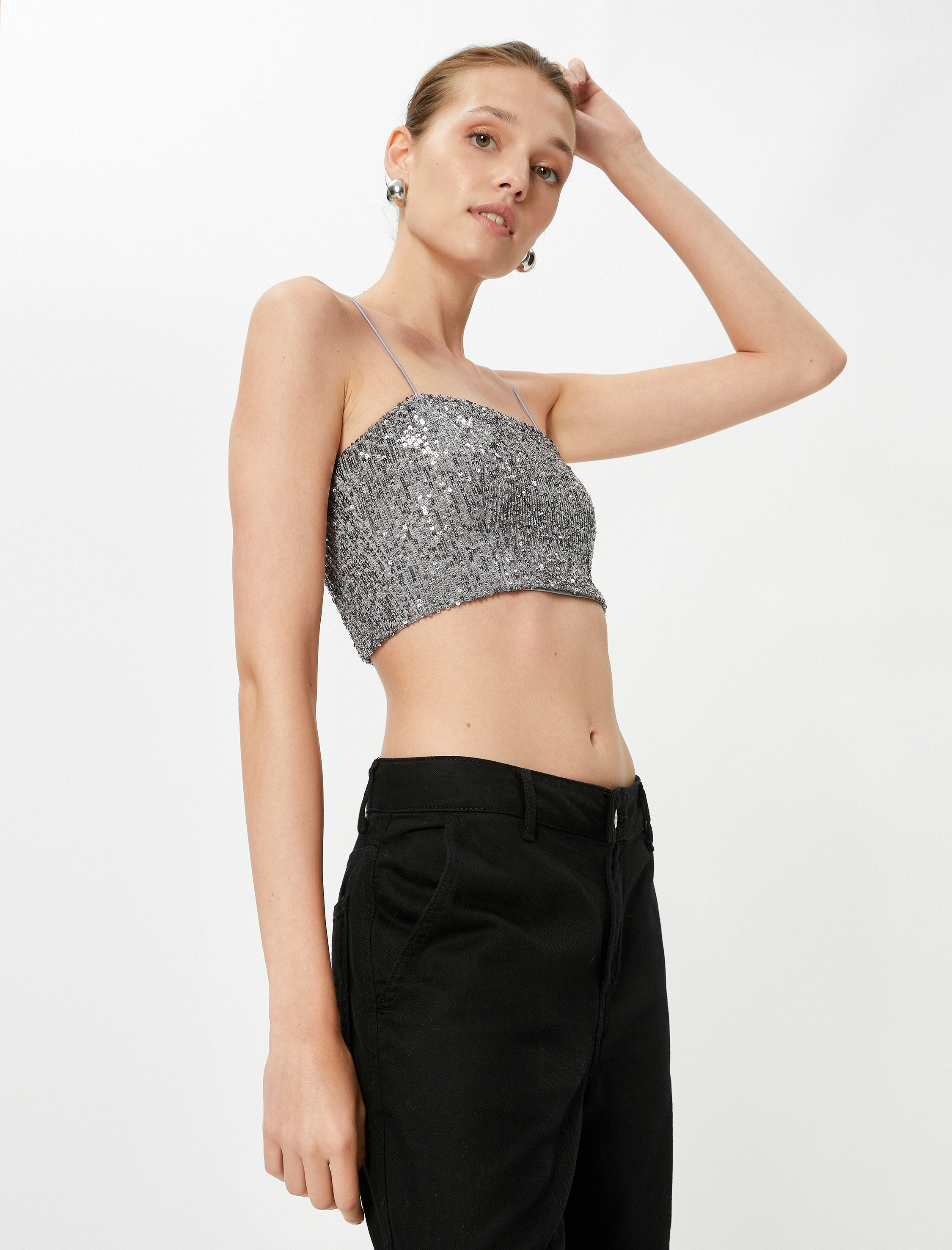   Payetli Crop Üst İnce Askılı Kare Yaka