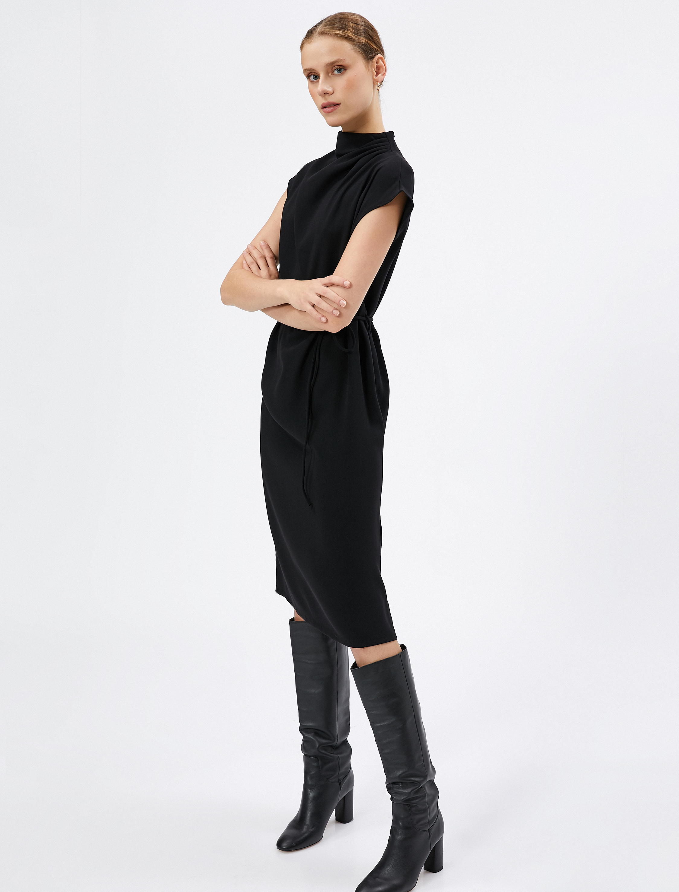 Midi Elbise Drape Yaka Beli Bağlama Detaylı