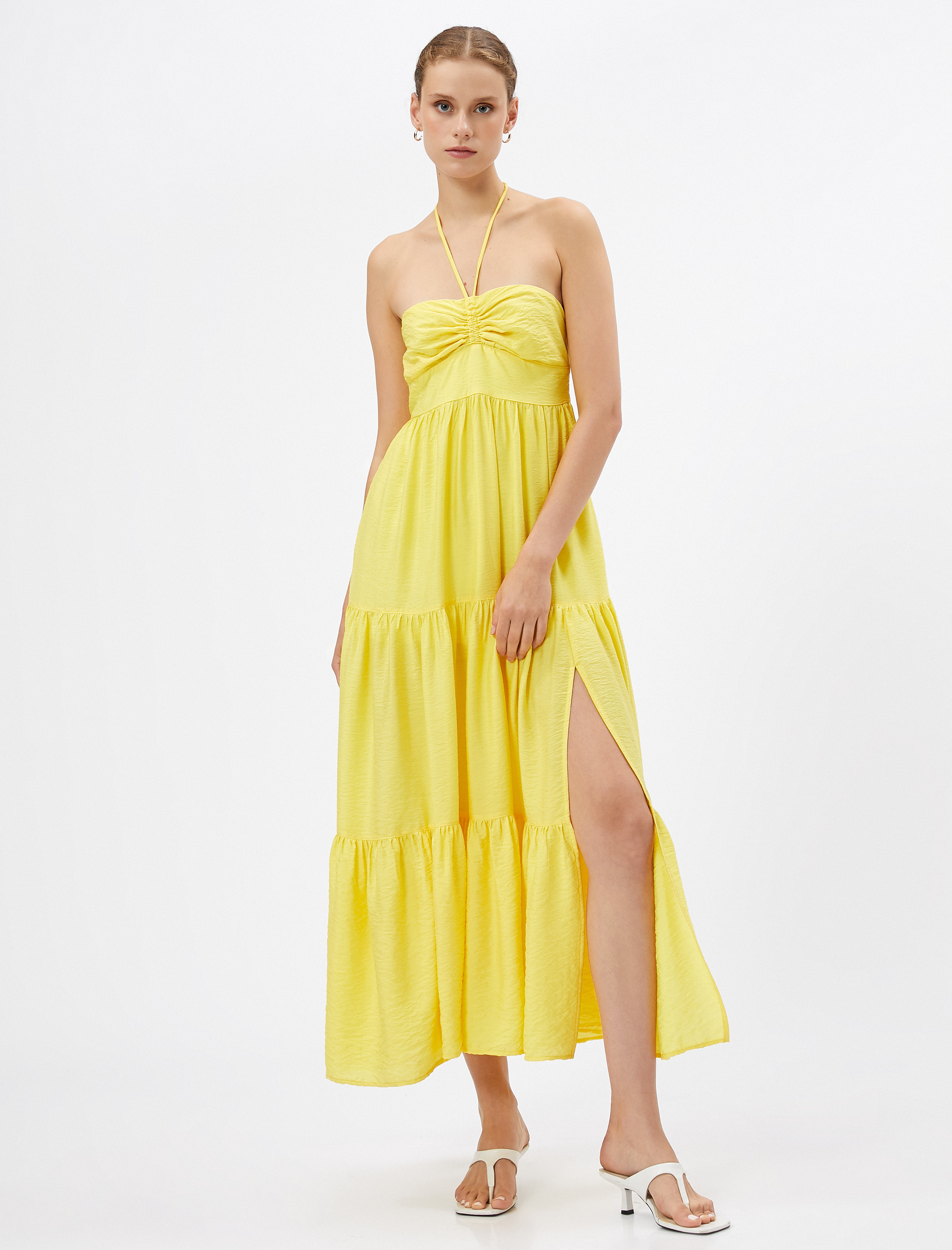 Uzun Elbise Halter Yaka Volanlı Drapeli Viskon Karışımlı