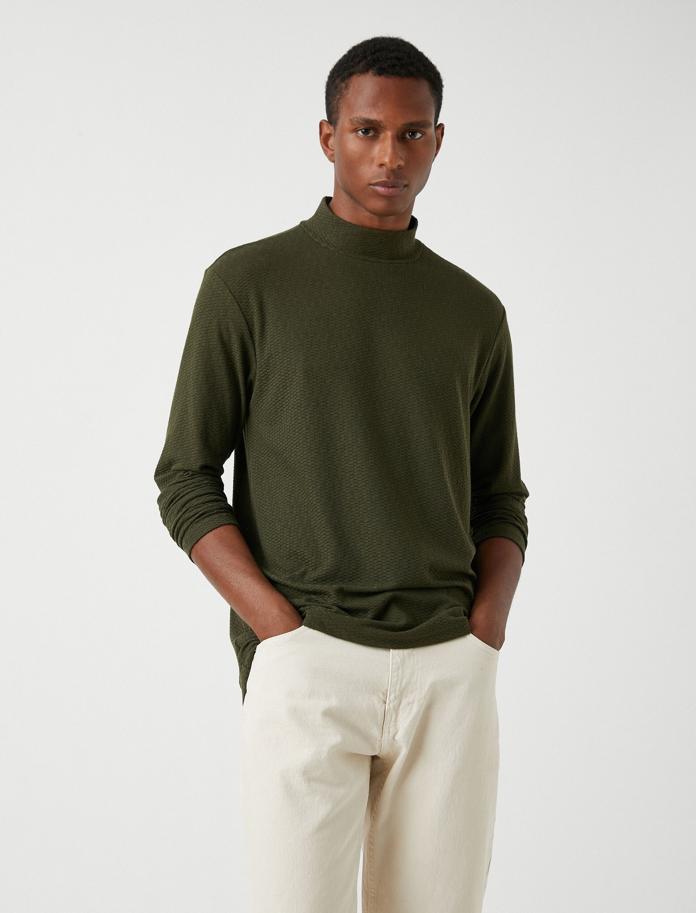   Basic Kazak Yarım Balıkçı Yaka