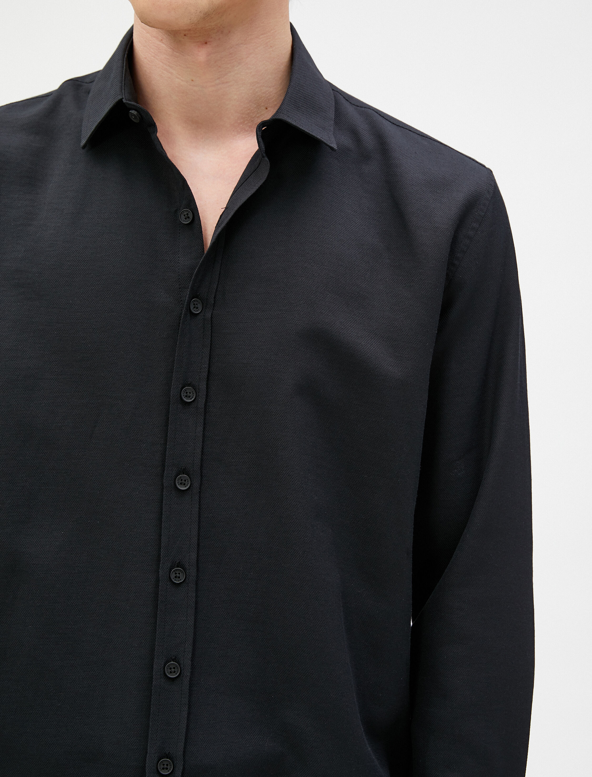 Basic Gömlek Klasik Manşet Yaka Uzun Kollu Düğmeli Non Iron