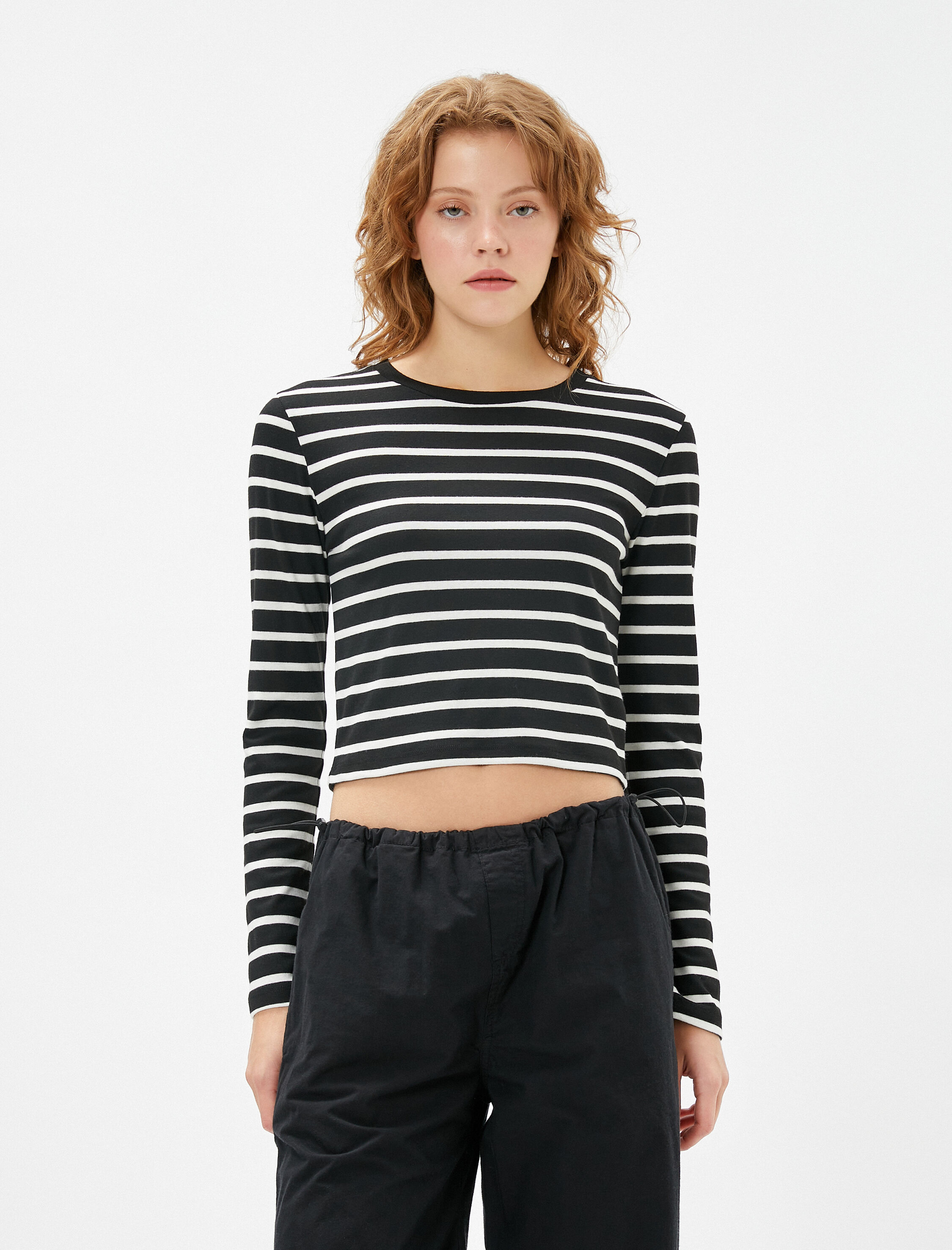   Uzun Kollu Tişört Crop Bisiklet Yaka Basic