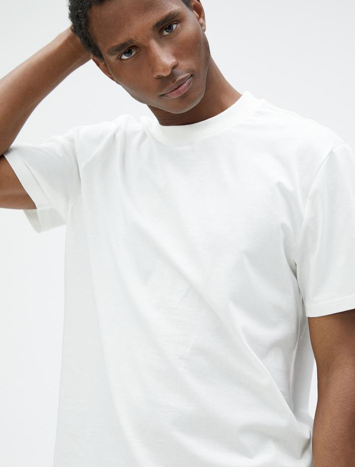  Basic Tişört Bisiklet Yaka Kısa Kollu Pamuklu