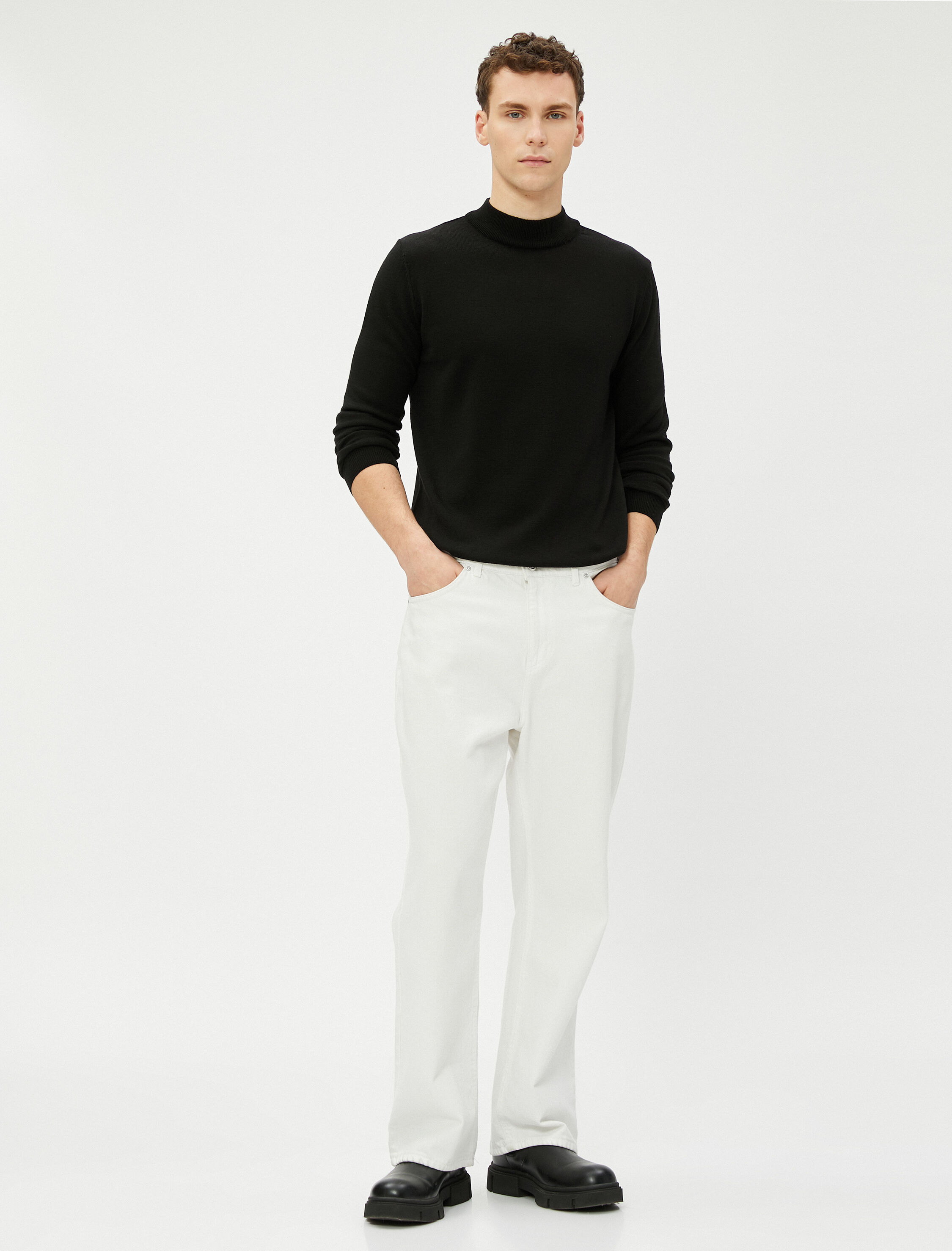   Akrilik Triko Kazak Yarım Balıkçı Yaka