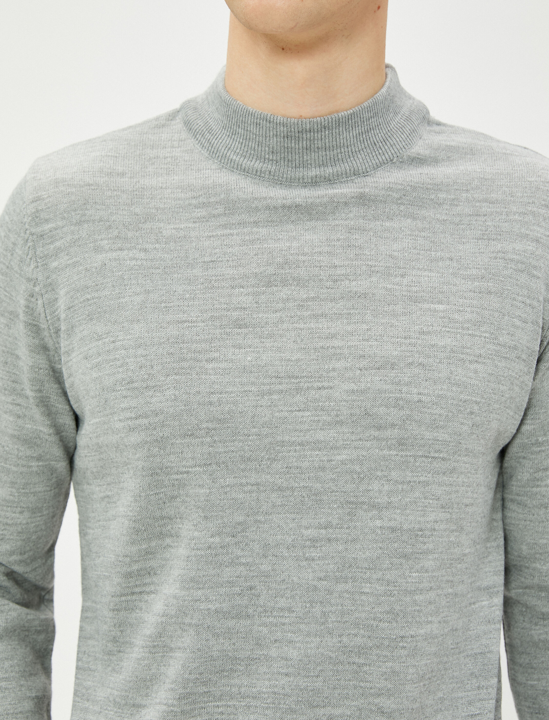   Akrilik Triko Kazak Yarım Balıkçı Yaka