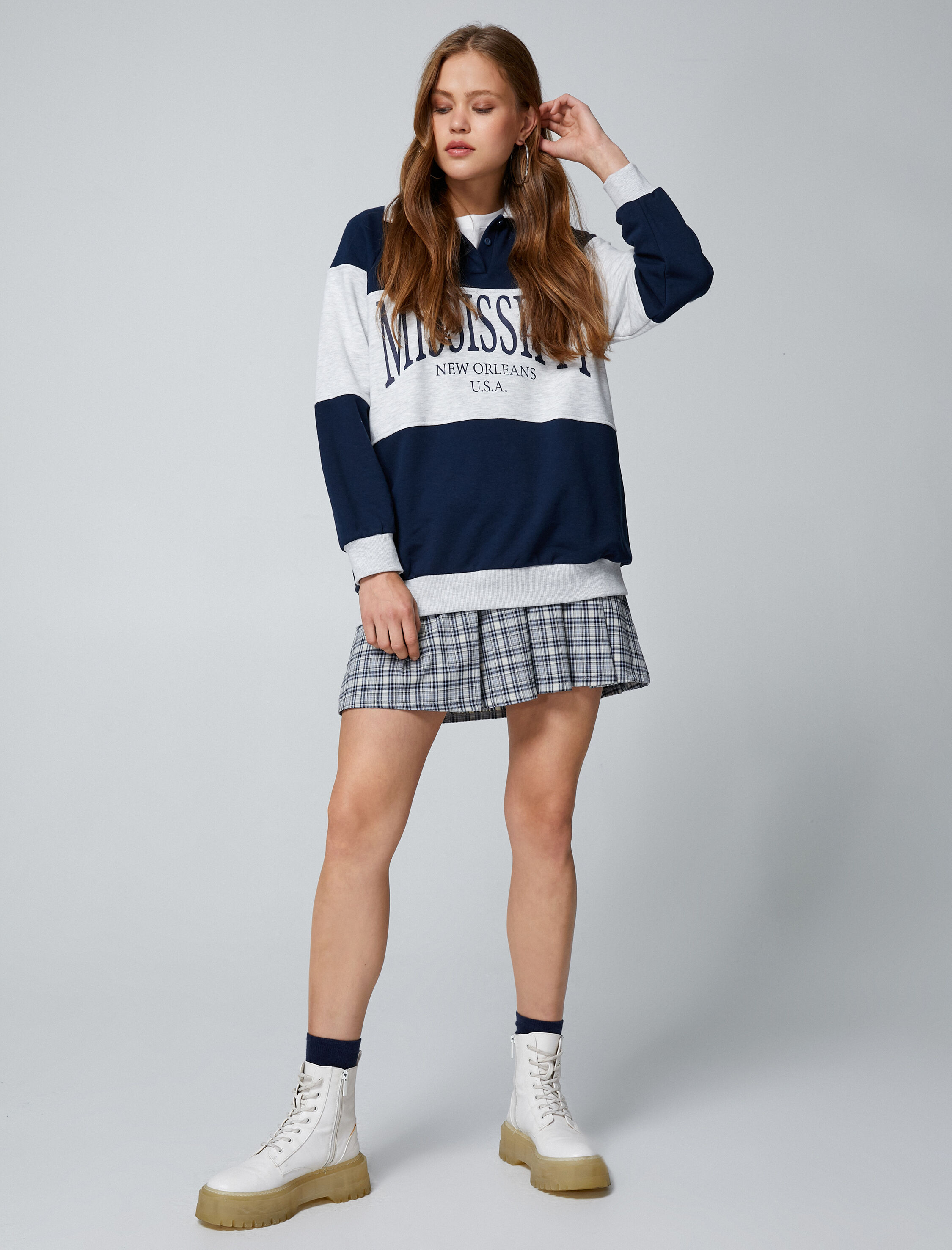 Oversize Kolej Sweatshirt Polo Yaka Baskılı Düğmeli