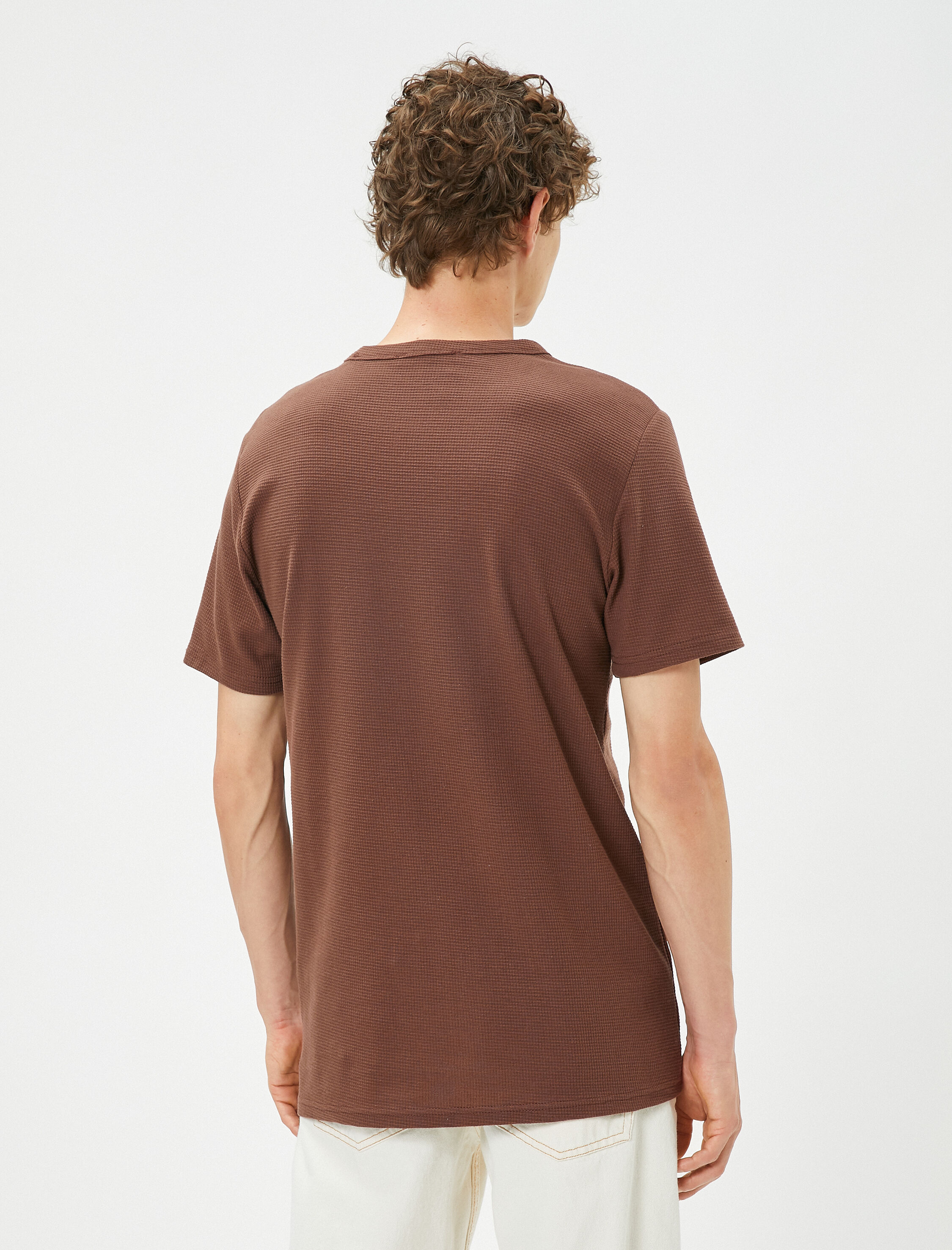   Basic Tişört Dokulu Bisiklet Yaka Kısa Kollu Pamuklu