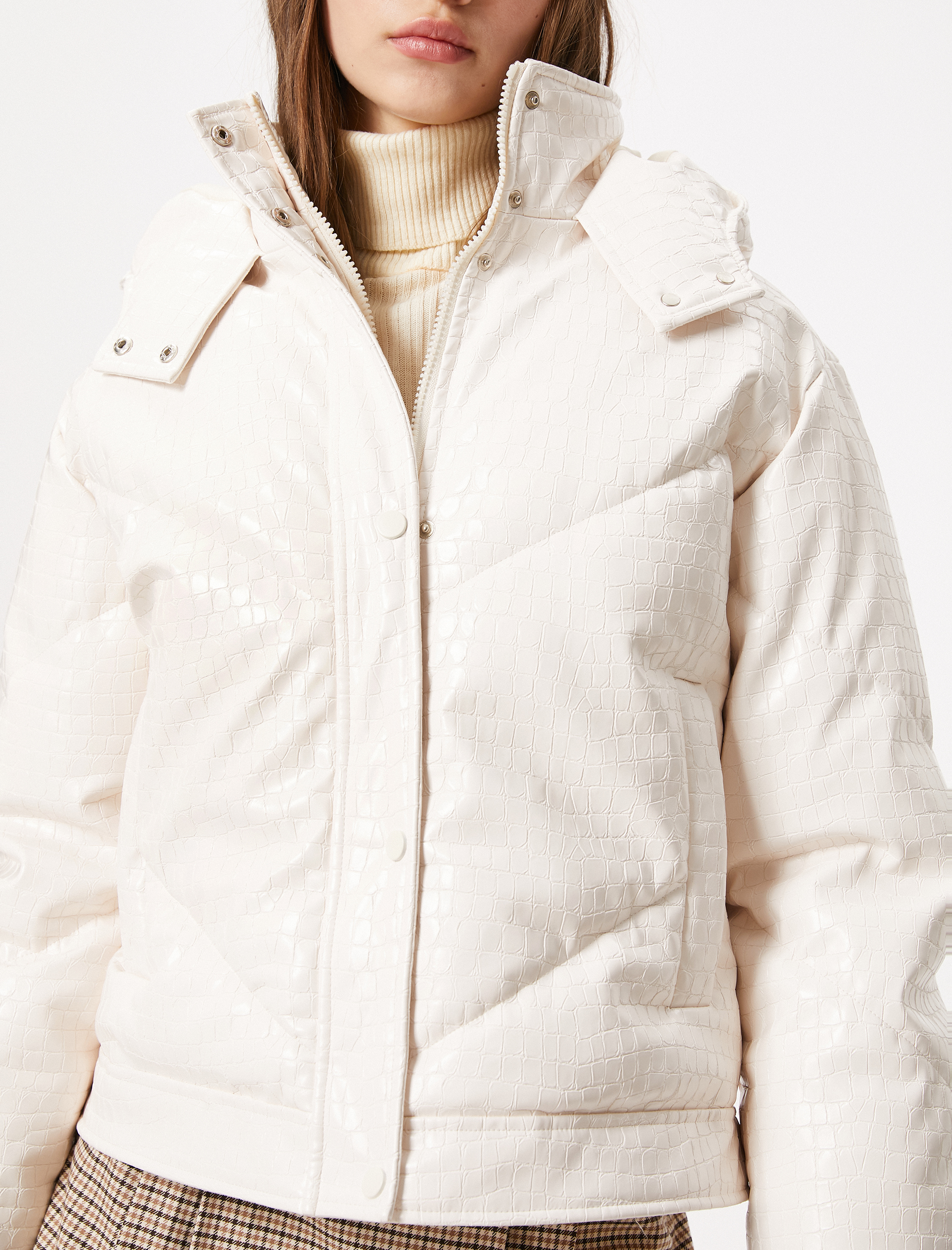   Mont Krokodil Suni Deri Görünümlü Kapüşonlu Cepli Dik Yaka