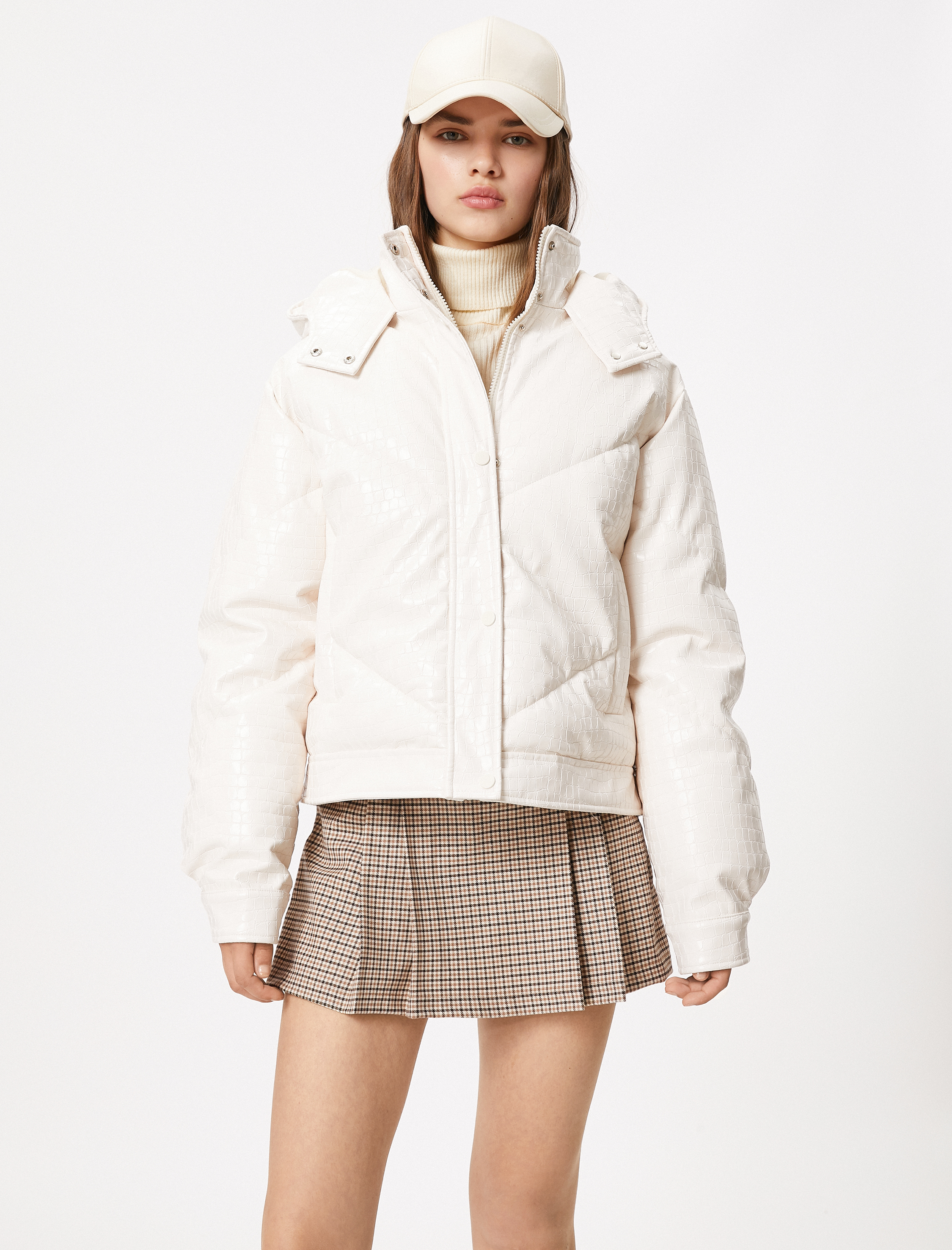   Mont Krokodil Suni Deri Görünümlü Kapüşonlu Cepli Dik Yaka