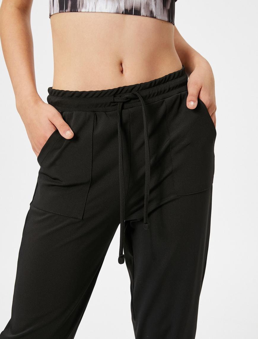   Jogger Eşofman Altı Beli Bağcıklı Cep Detaylı