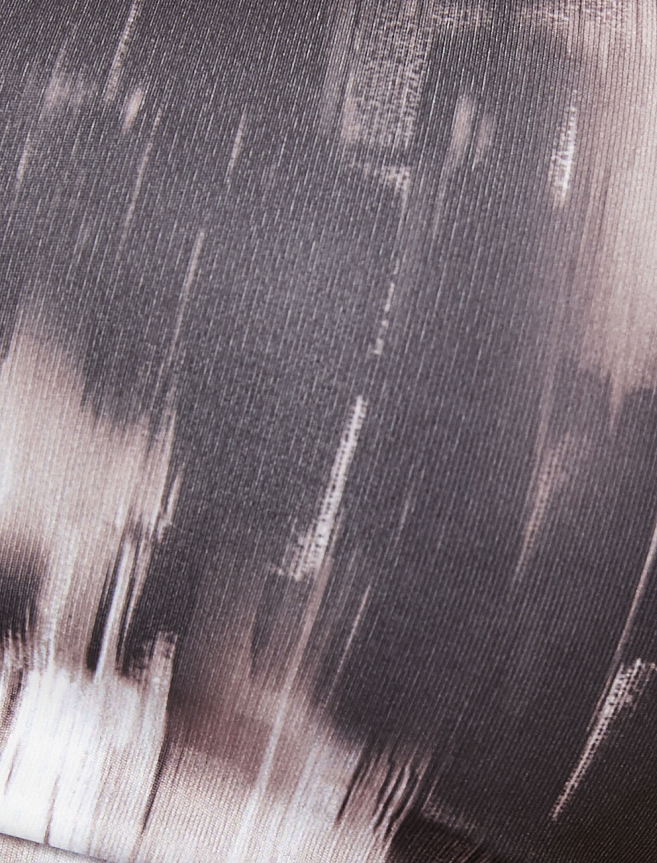   Sporcu Sütyeni Sırtı Çapraz Askı Detaylı