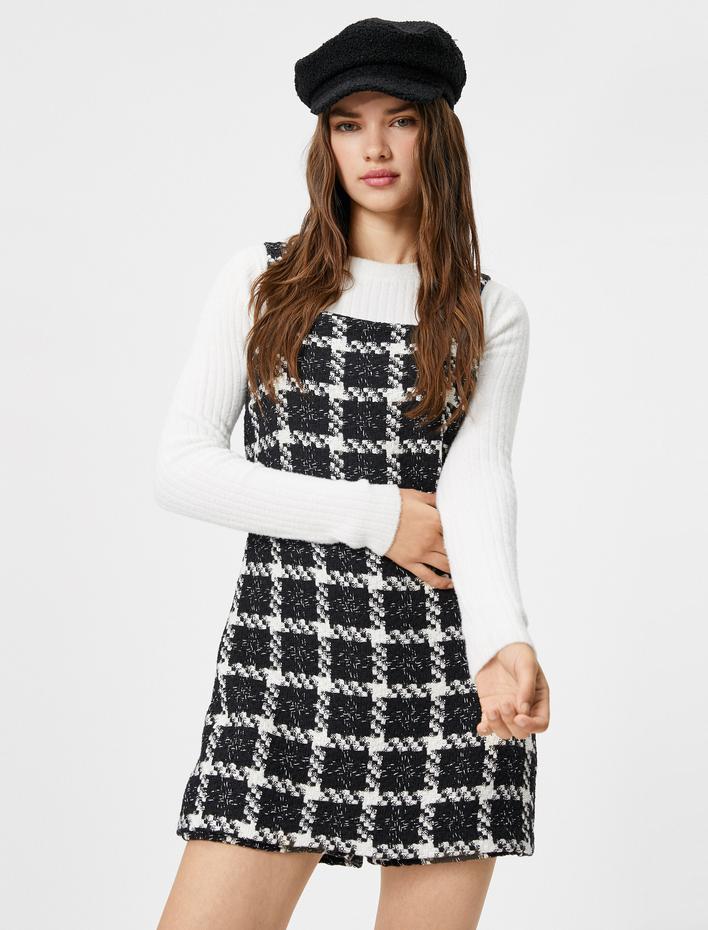  Tüvit Şort Tulum Önü Kruvaze Kalın Askılı