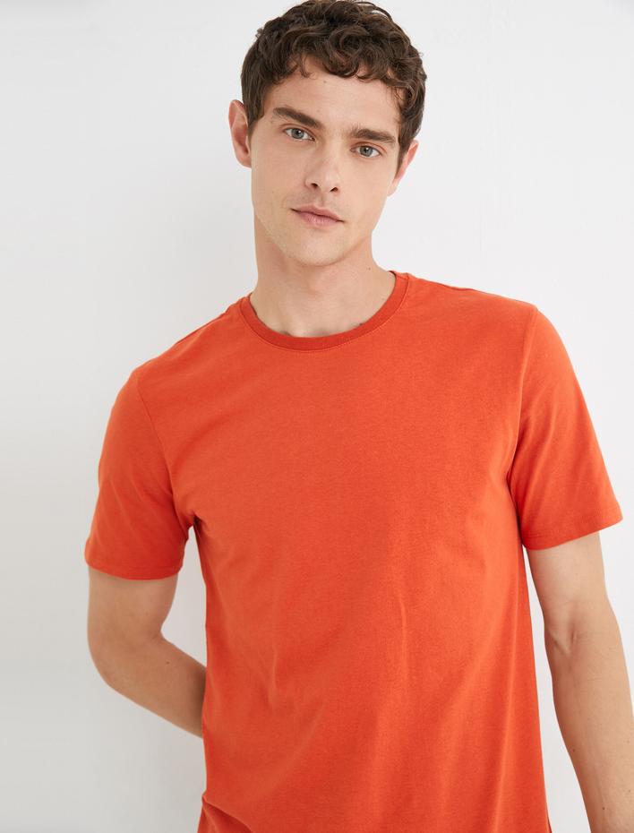 Basic Tişört Slim Fit Bisiklet Yaka Kısa Kollu Pamuklu