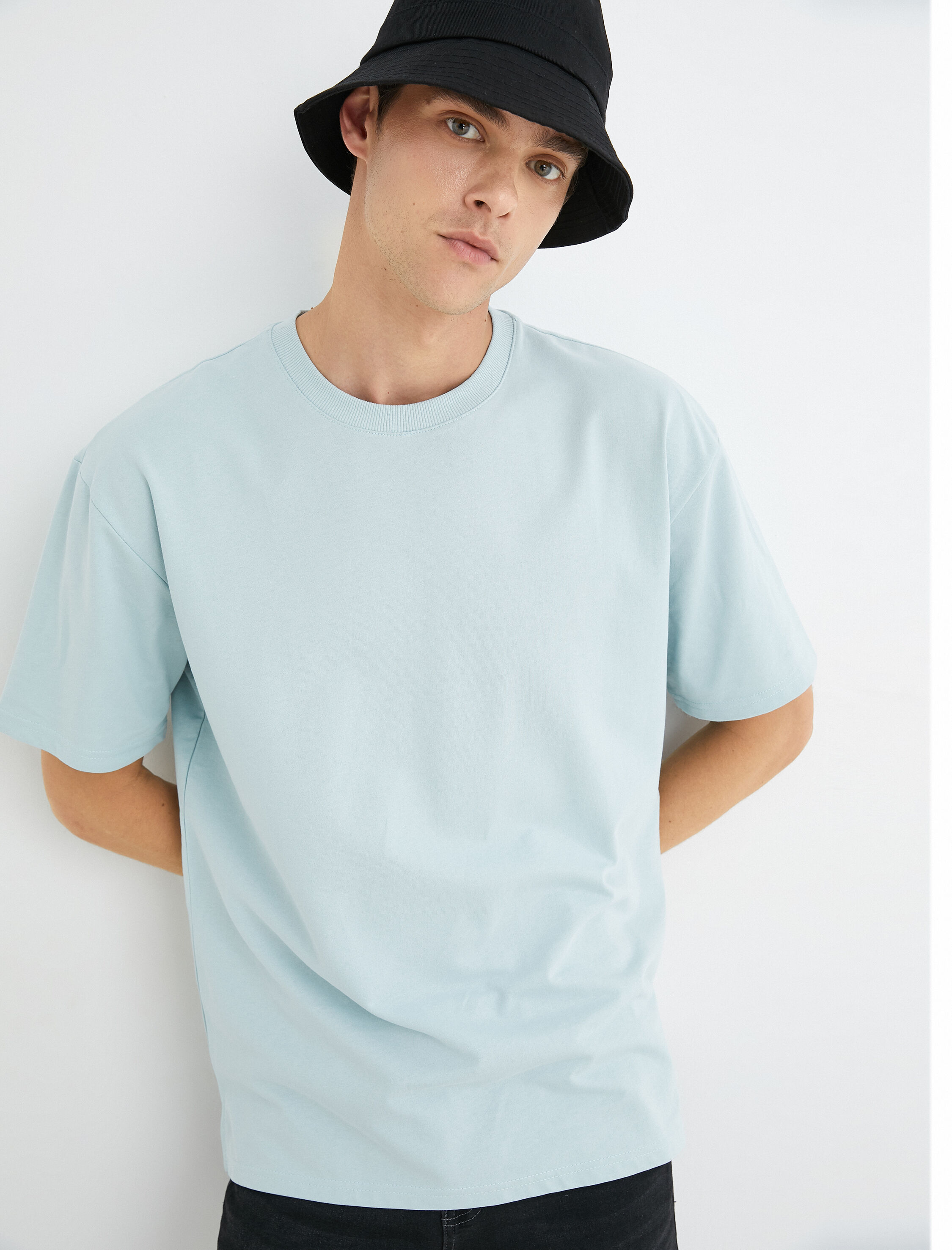 Basic Oversize Tişört Bisiklet Yaka Kısa Kollu Pamuklu